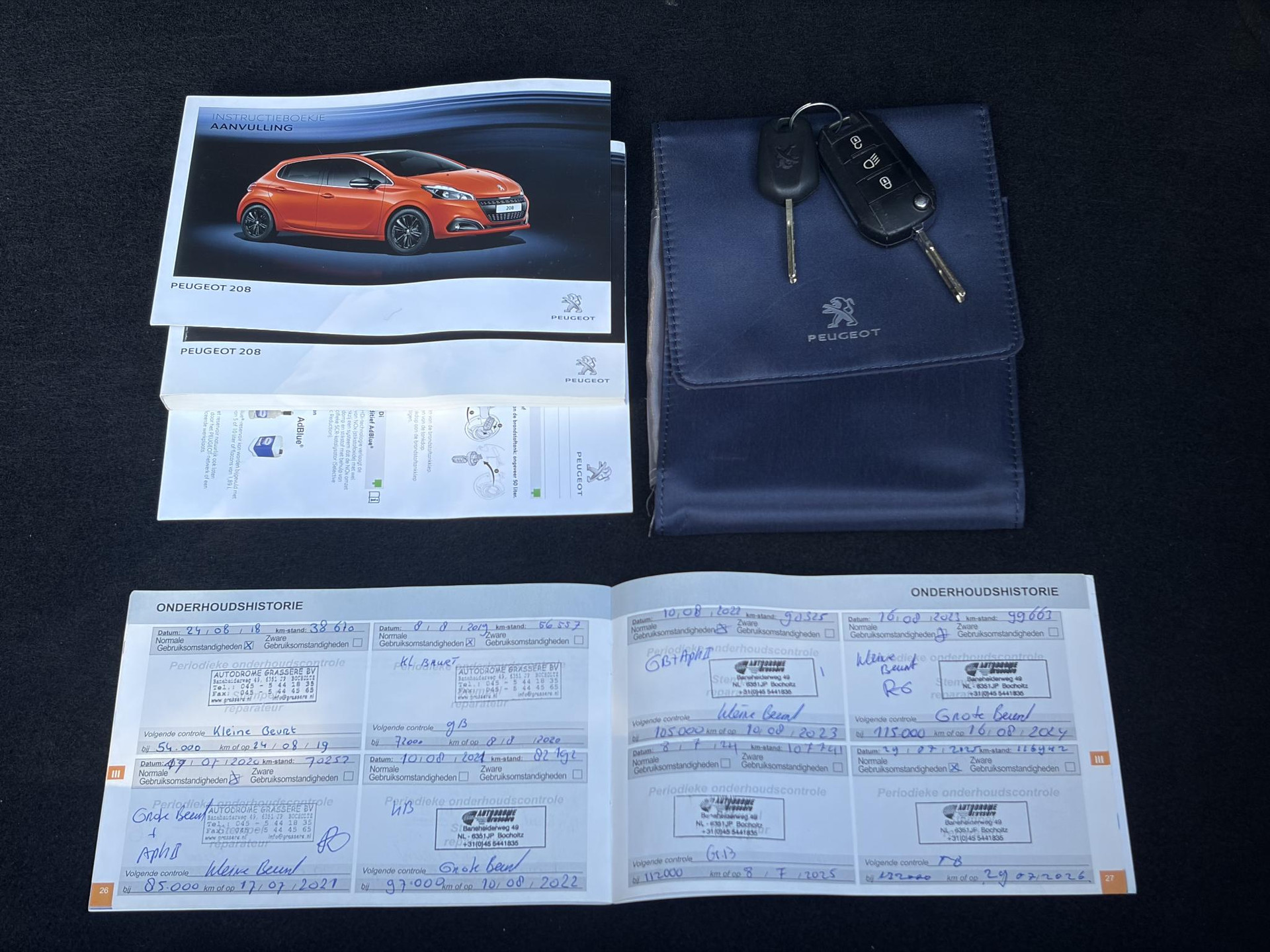 Peugeot 208 1.2 PureTech Blue Lion ✓1e Eigenaar✓Navi✓Trekhaak✓Carplay✓Airco✓Cruise✓Pdc✓5 Deurs✓N.A.P✓Apk tot 09-2027