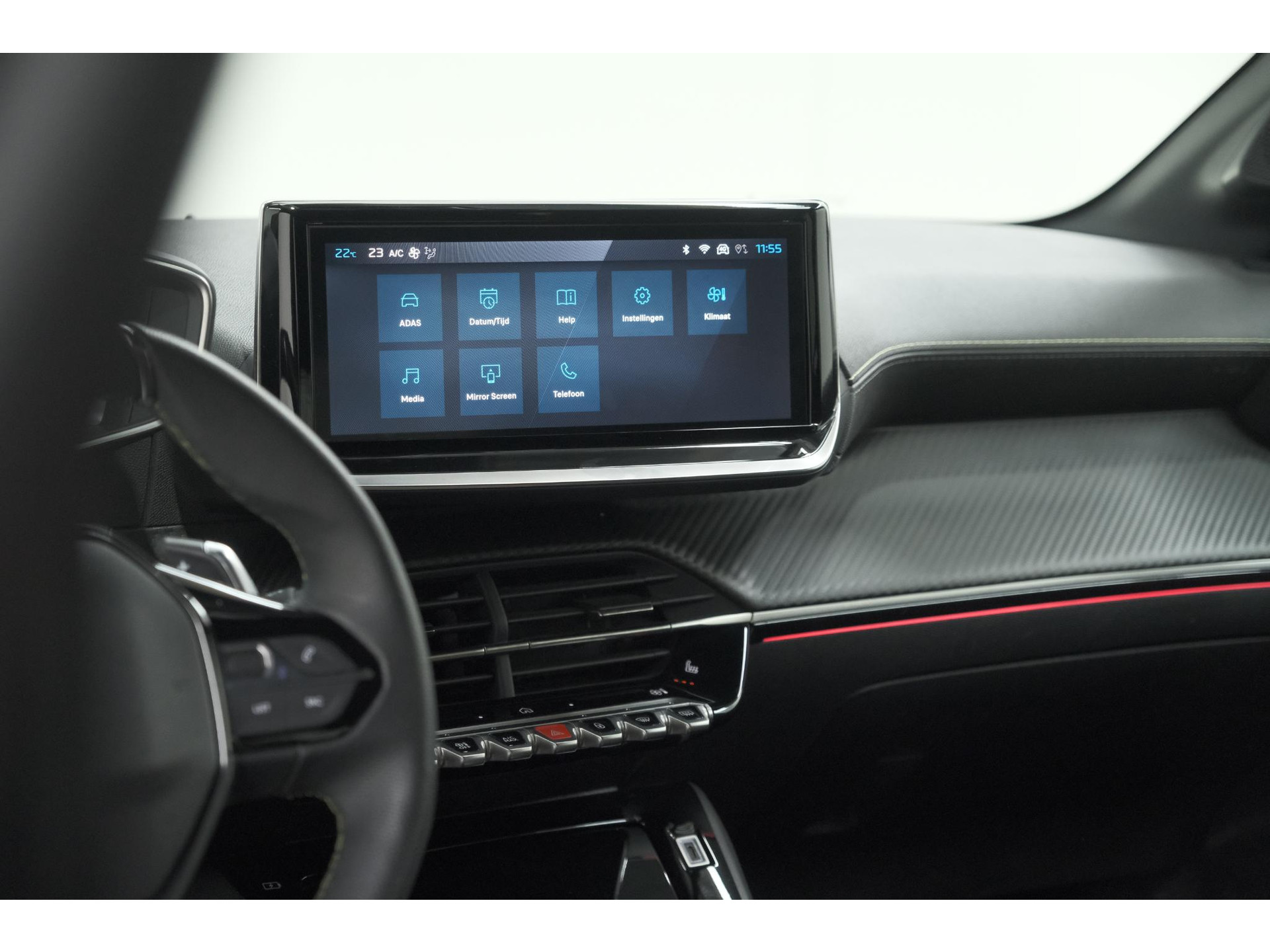 Peugeot 208 1.2 Hybrid 145 e-DCS6 GT | Alcantara Pakket | Camera | Apple Carplay | Stoelverwarming