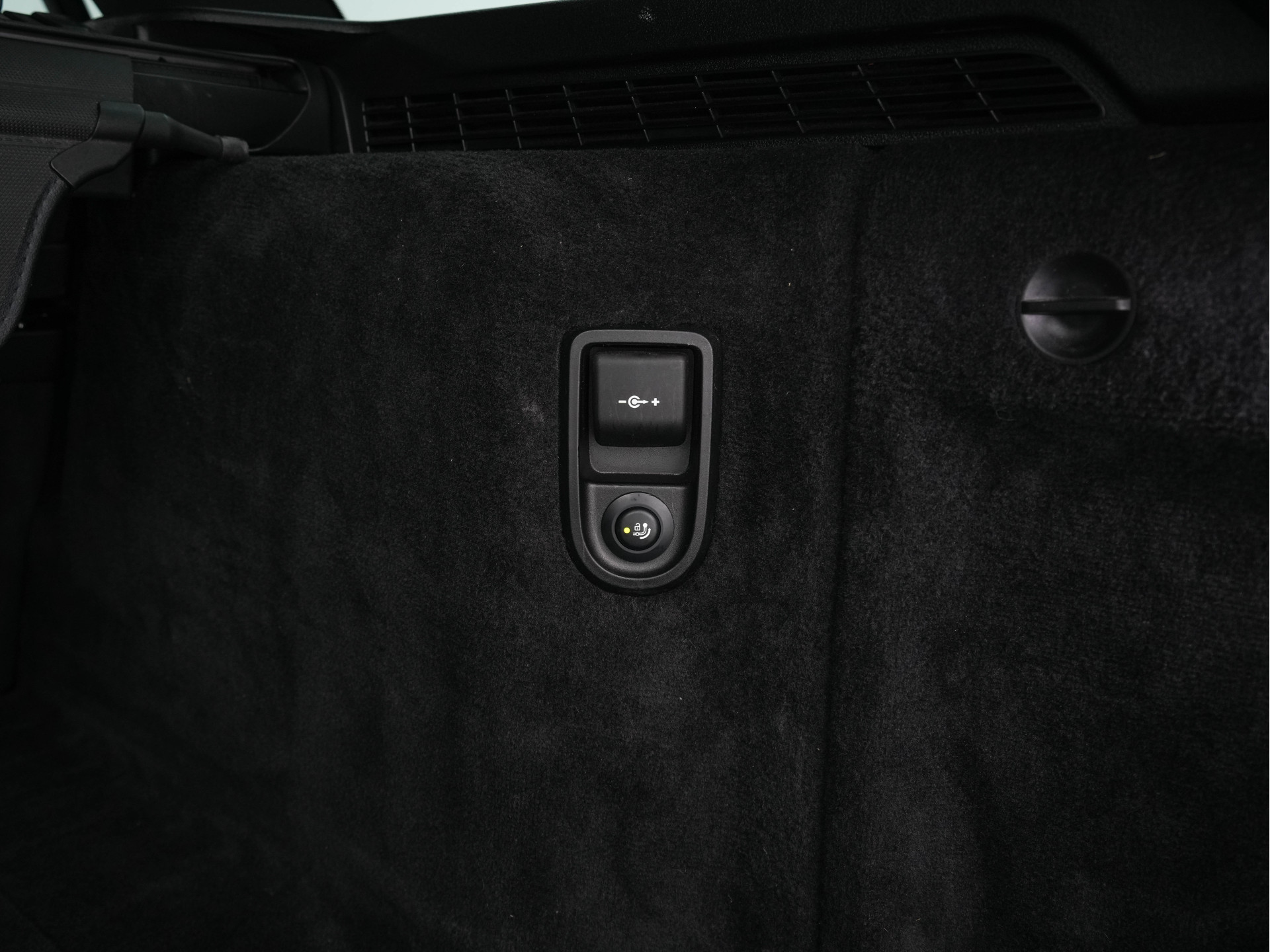 BMW 5-serie Touring 530d Sportline High Executive Aut. *PANO | LEATHER | FULL-LED | MEMORY-PACK | TOP-VIEW | HEATED-COMFORTSEATS | NAVI-FULLMAP | PRIVACY-GLASS | AMBIENT-LIGHT | ECC | CARPLAY | PDC | TOWBAR | SHIFT-PADDLES | 20"ALU*