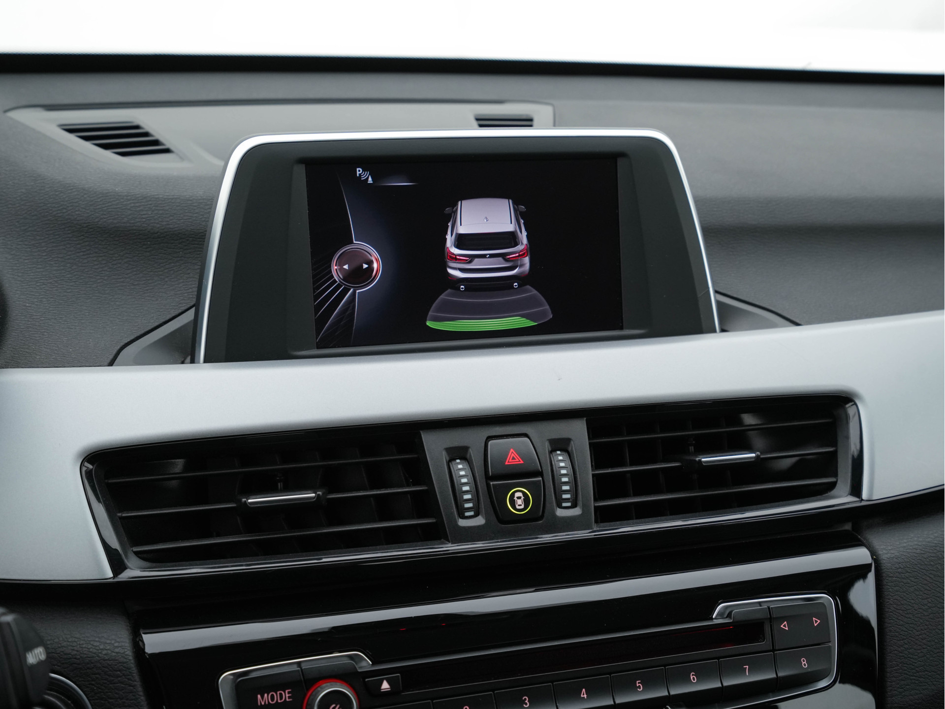 BMW X1 sDrive16d Centennial Executive *NAVI-FULLMAP | FULL-LED | ECC | PDC | CRUISE | COMFORT-SEATS | TOWBAR | 17''ALU *