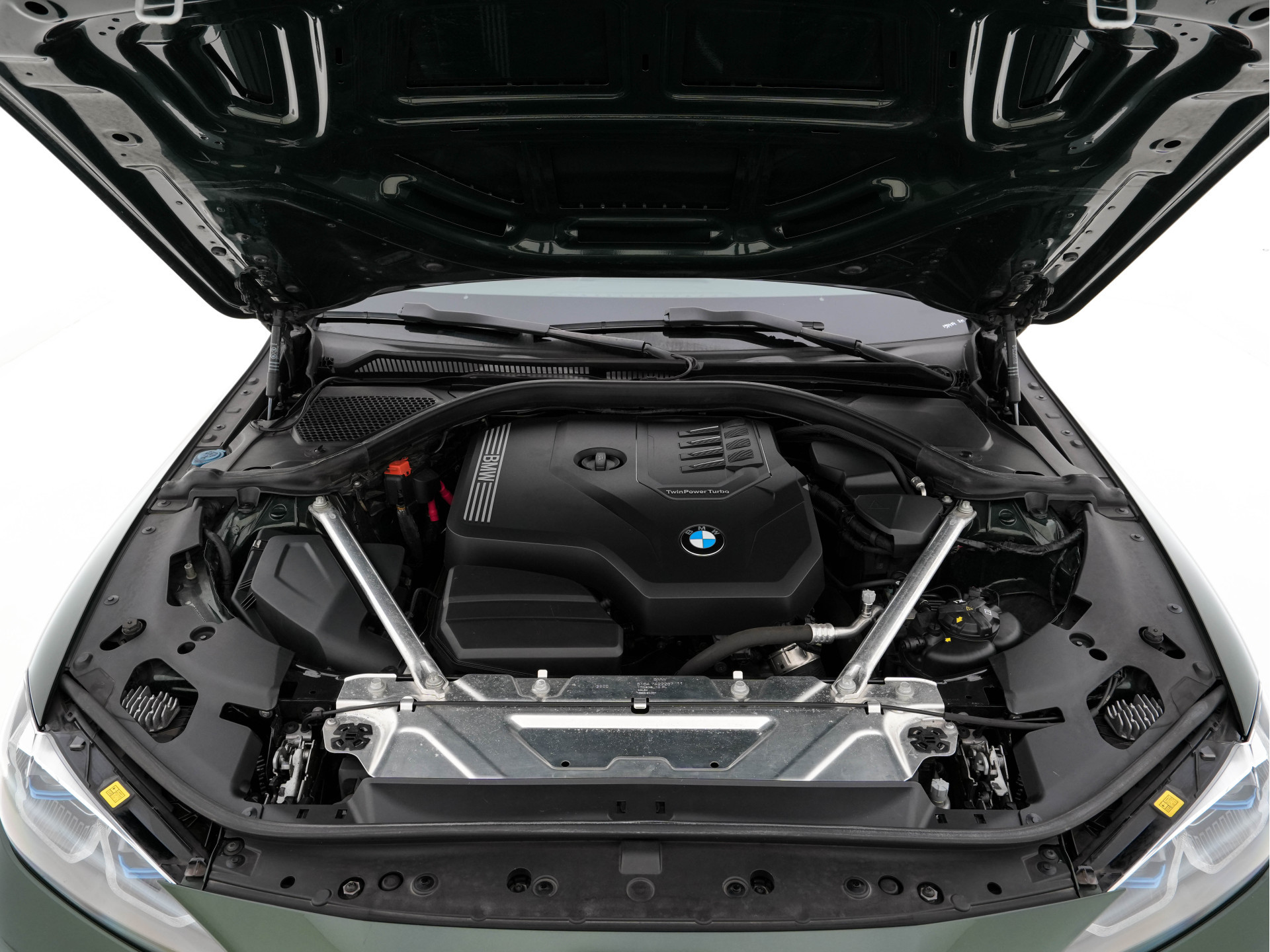 BMW 4-serie Coupé 420i ( new-modell ) M-Sport-Pack High Executive (INCL-BTW) Aut.*PANO | LASER-LED | LEATHER | DIGI-COCKPIT | CAMERA | HIFI-SOUND | HEATED-SPORTSEATS | NAVI-FULLMAP | AMBIENT-LIGHT | ECC | CARPLAY | PDC | CRUISE | 19''ALU *