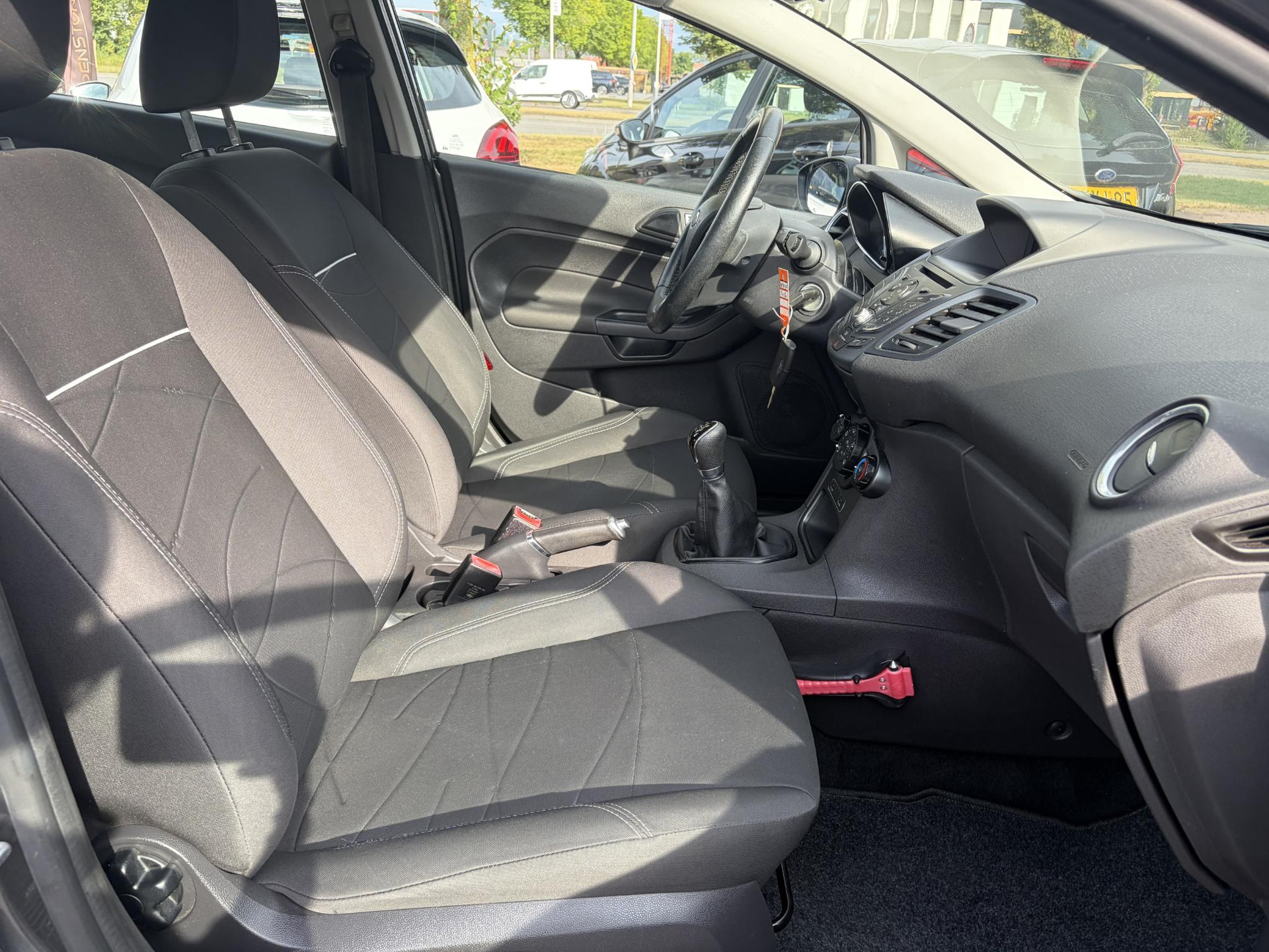 Ford Fiesta 1.0 Style Ultimate 2e Eigenaar l Navi l Airco l Cruise l Lm velgen l Pdc V+A l N.A.P l 5 Deurs l Weinig km l Zeer Zuinig l Apk tot 04-2027