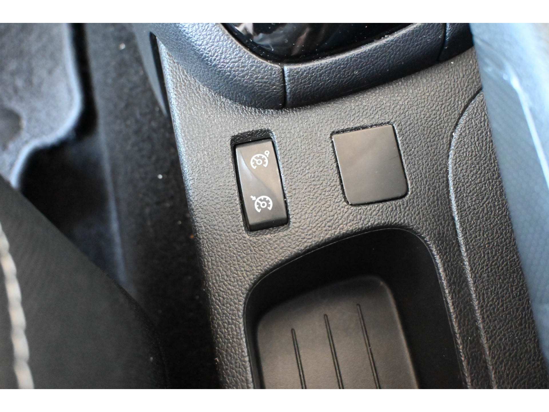 Renault Clio 1.2 Dynamique Automaat Airco Navigatie Cruise Control Goed Onderhouden! Inruil Mogelijk!