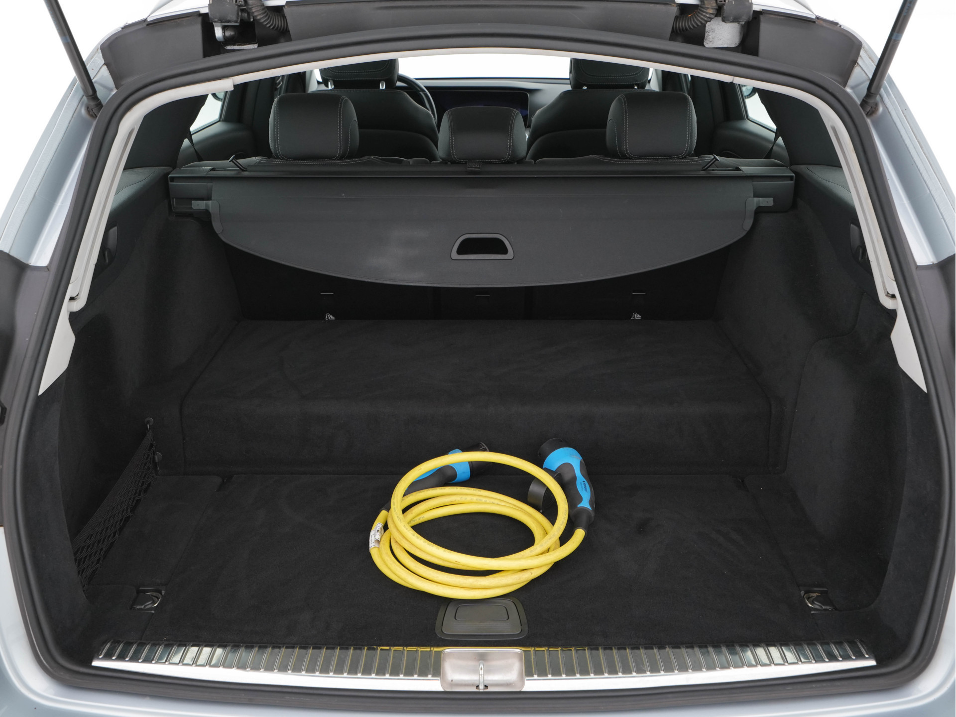 Mercedes-Benz E-klasse Estate 300 de Business Solution Luxury Plug-In (INCL-BTW) Aut. *DIGI-COCKPIT | MULTIBEAM-LED | LUXURY-LEATHER | TOP-VIEW | KEYLESS | DAB | NAVI-FULLMAP | CRUISE | SHIFT-PADDLES | AMBIENT-LIGHT | HEATED-SPORTSEATS | 18"ALU*