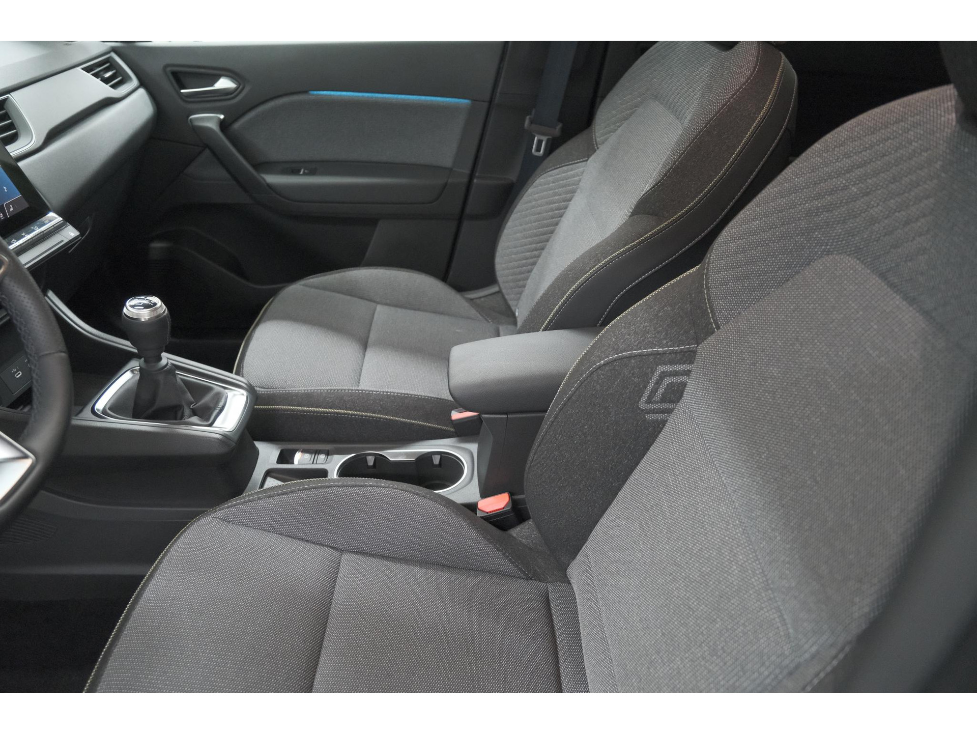 Renault Captur TCe 90 Techno | Nieuw Model | Camera | Harman Kardon | Apple Carplay | Parkeersensoren | 18 Inch Lichtmetalen Velgen