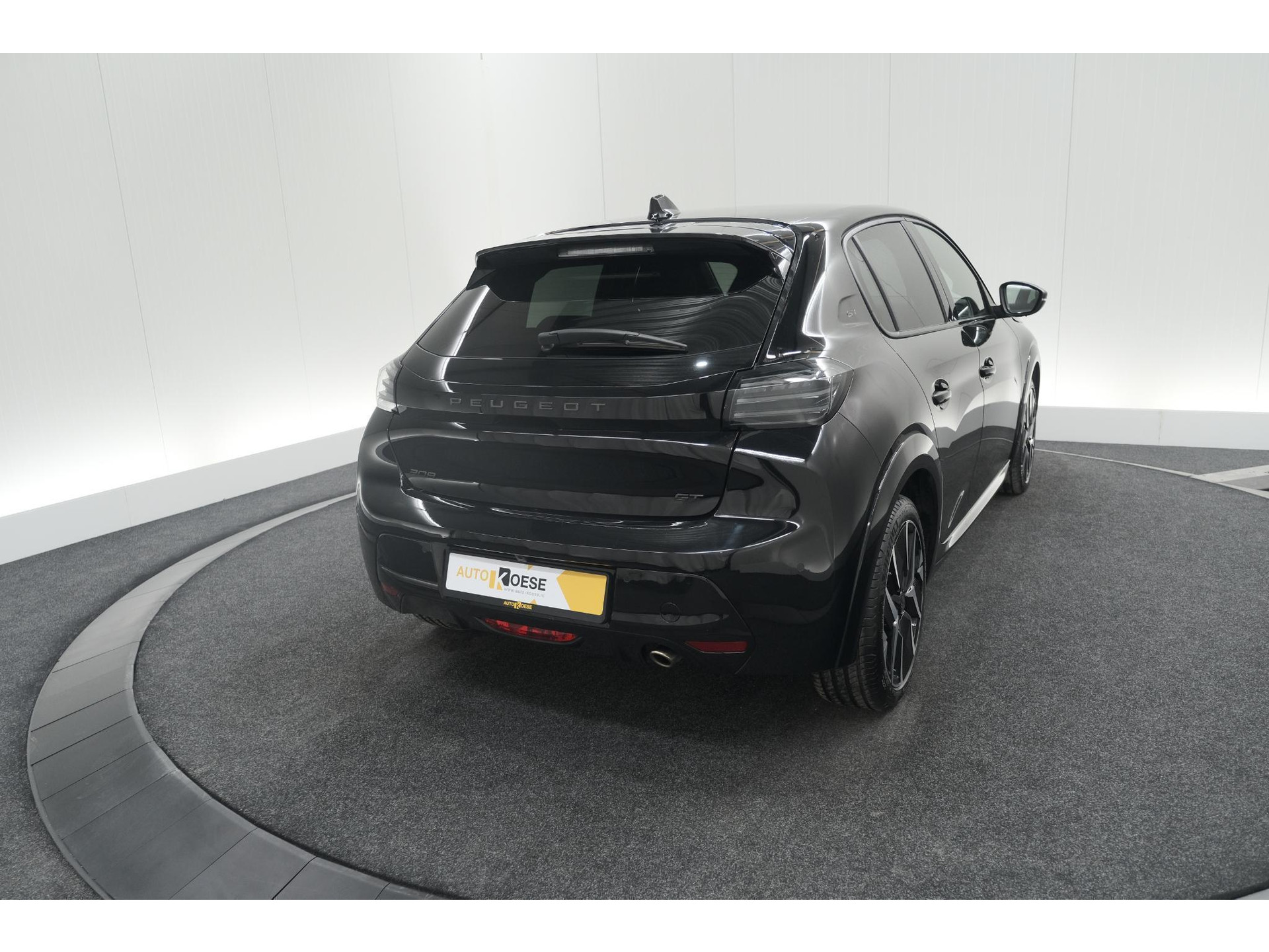 Peugeot 208 PureTech 100 GT | Camera | Navigatie | Apple Carplay | Parkeersensoren