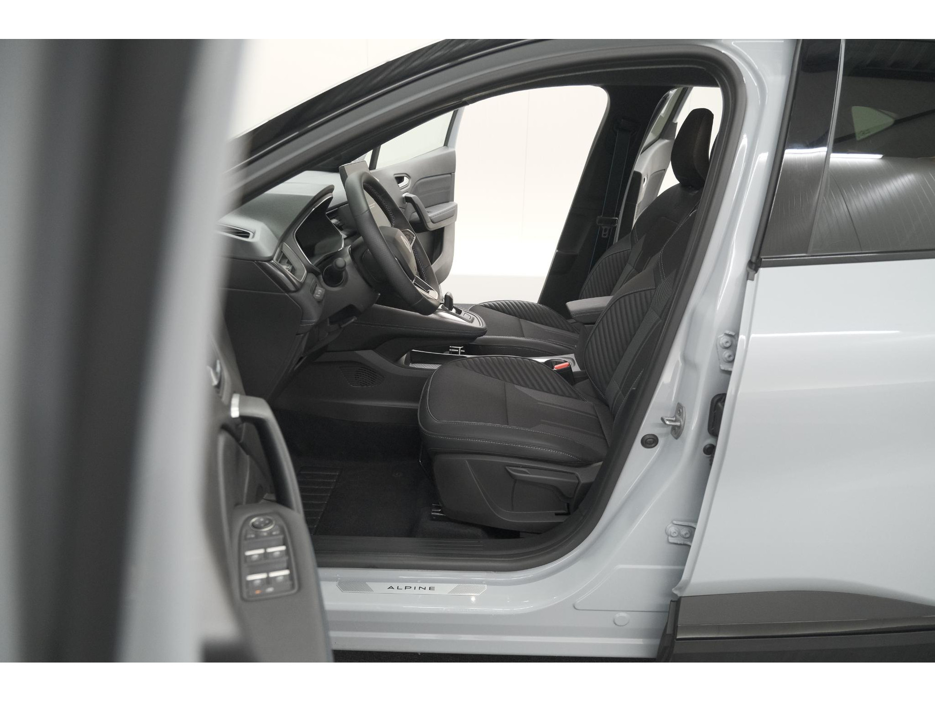 Renault Captur 1.8 E-Tech Full Hybrid 160 Esprit Alpine | Rondom Camerazicht | Dodehoekdetectie | Adaptieve Cruise Control