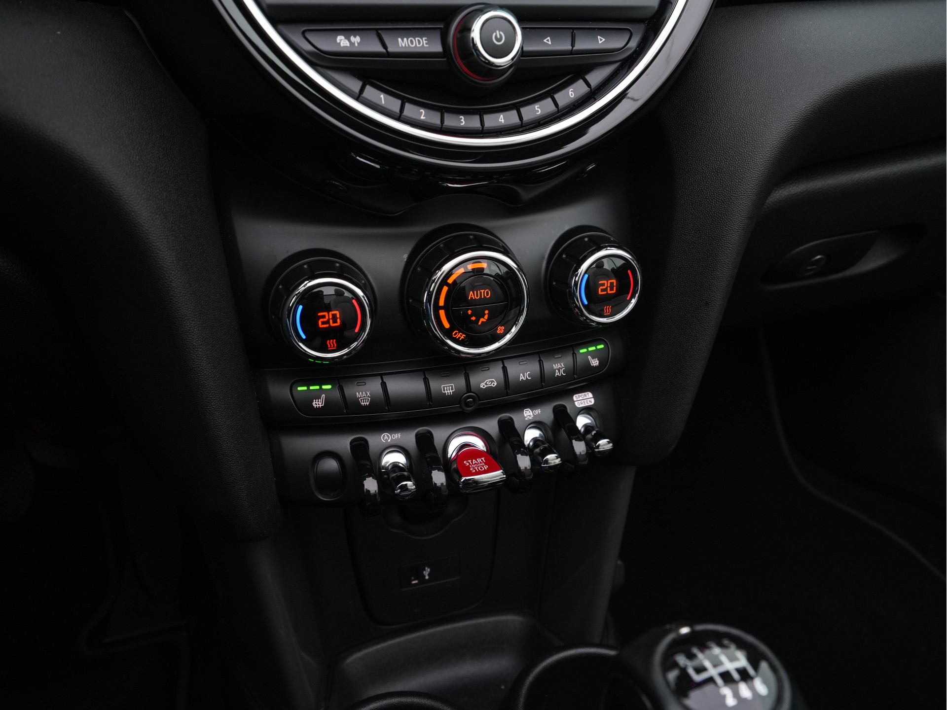 MINI Mini Cabrio 1.5 Cooper Chili *LEATHER | FULL-LED | HEATED-SPORTSEATS | KEYLESS | NAVI-FULLMAP | ECC | PDC | CRUISE | AMBIENT-LIGHT | AIRSCARF | 18''ALU*