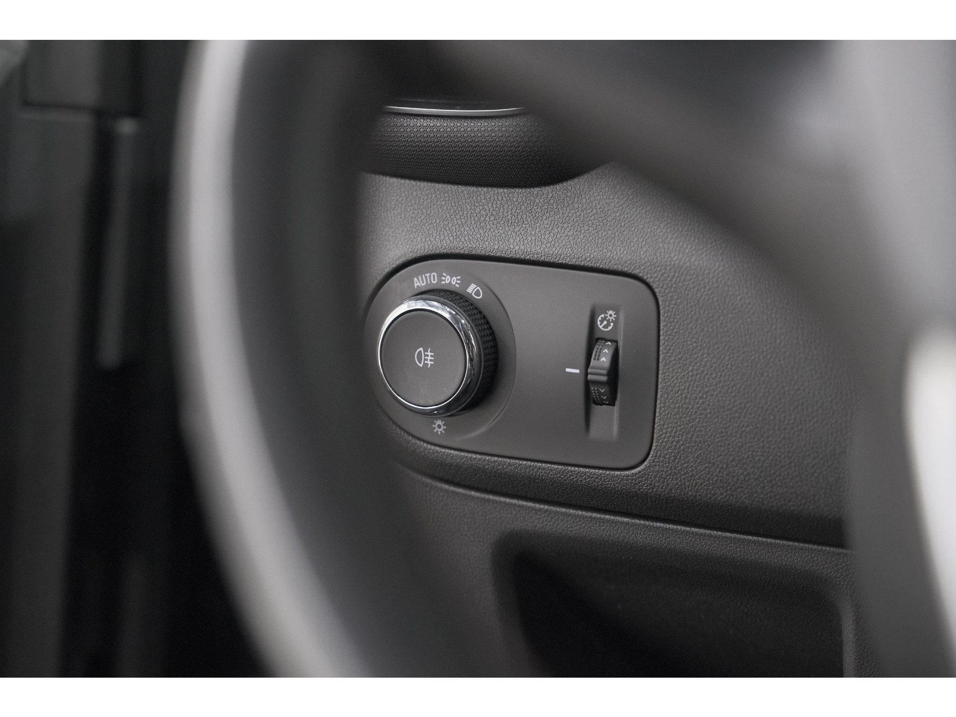 Opel Crossland 110 Turbo Business Elegance | Camera | Dodehoekdetectie | Navigatie | Apple Carplay