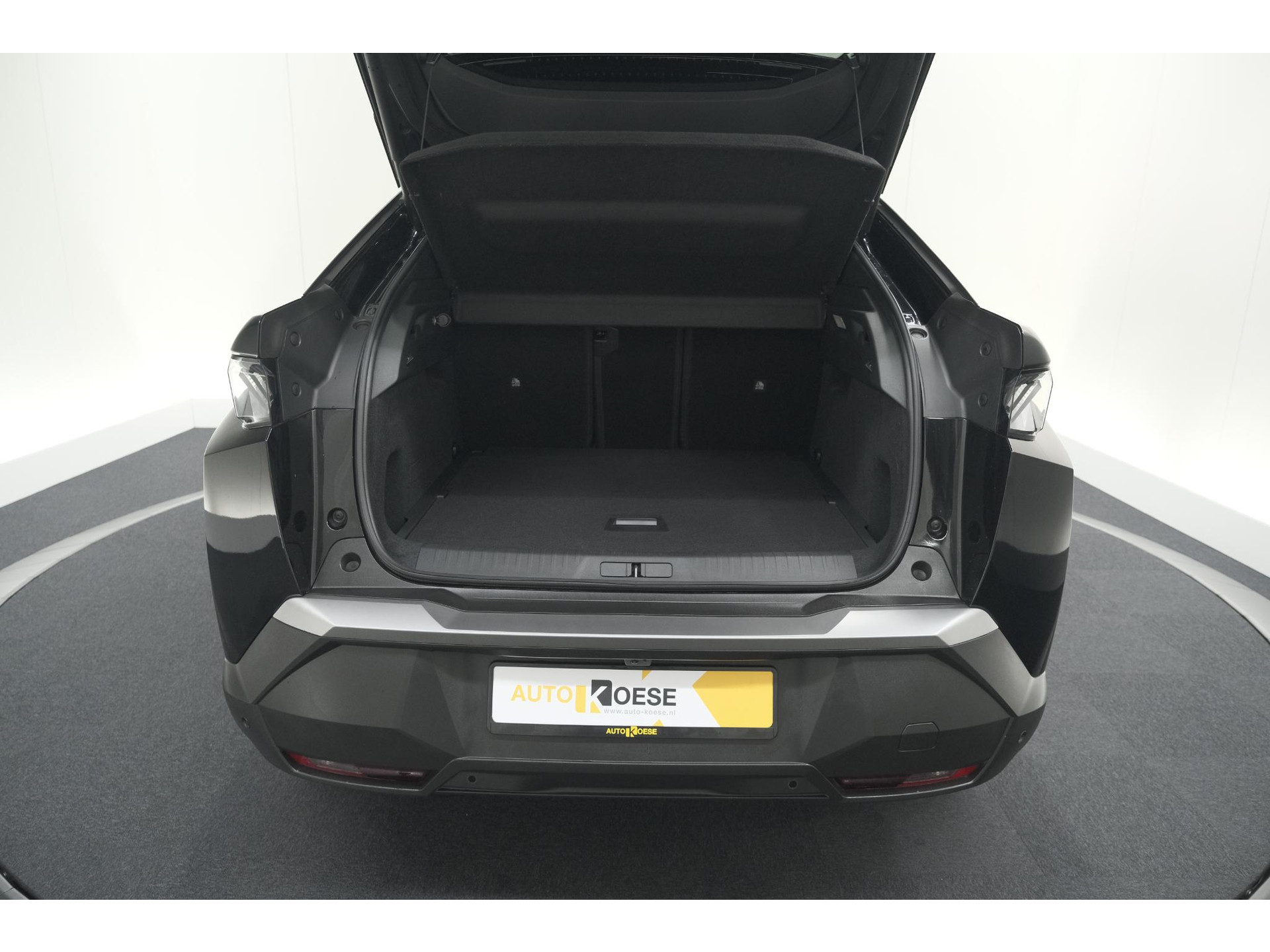 Peugeot 3008 1.2 Hybrid 145 GT | Adaptieve Cruise Control | Camera | Elektrische Kofferklep | Apple Carplay