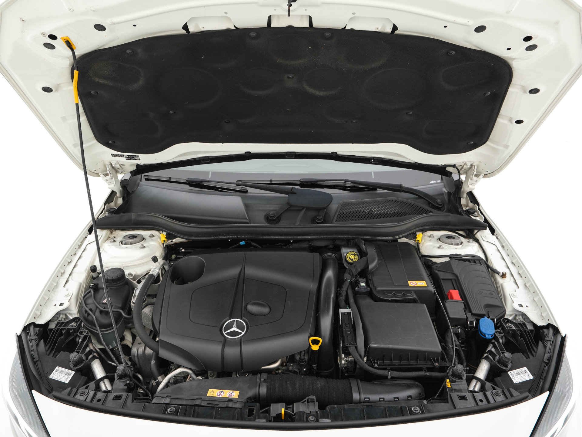 Mercedes-Benz GLA-klasse 200 CDI Ambition NAVI -FULLMAP | AIRCO | PDC | CRUISE | COMFORT-SEATS | 17"ALU*