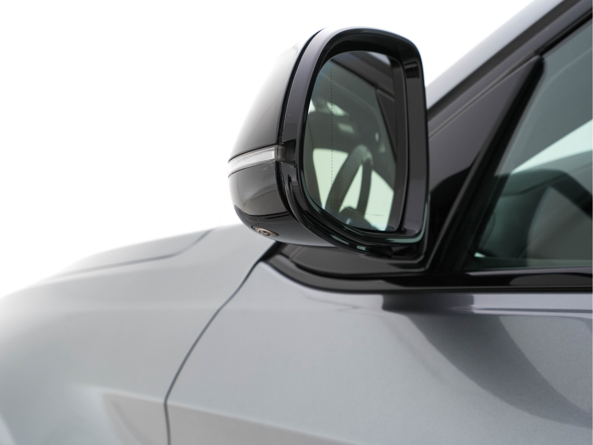 BMW X6 xDrive30d High Executive M-Sport-Pack Aut. *PANO |  FULL-LEATHER | BLIND-SPOT | FULL-LED | HARMAN/KARDON-AUDIO | ADAPTIVE-CRUISE | SHIFT-PADDLES | HEAD-UP | SURROUND-VIEW | MEMORY-PACK | NAVI-FULLMAP | KEYLESS | ECC | PDC | 20''A