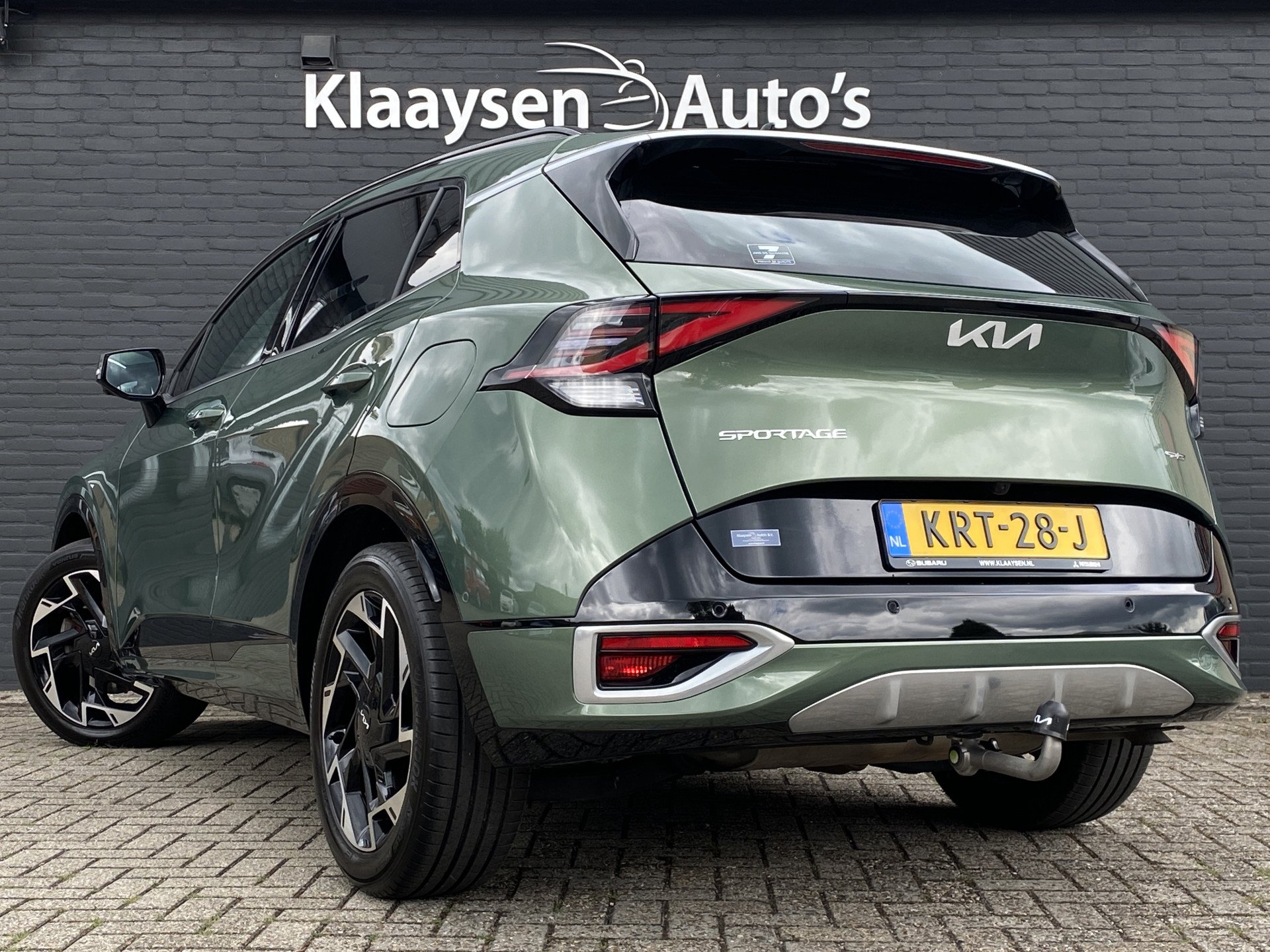 Kia Sportage 1.6 T-GDi Plug-in Hybrid AWD GT-PlusLine | dealer onderh. | panoramadak | trekhaak | leder interieur | navigatie