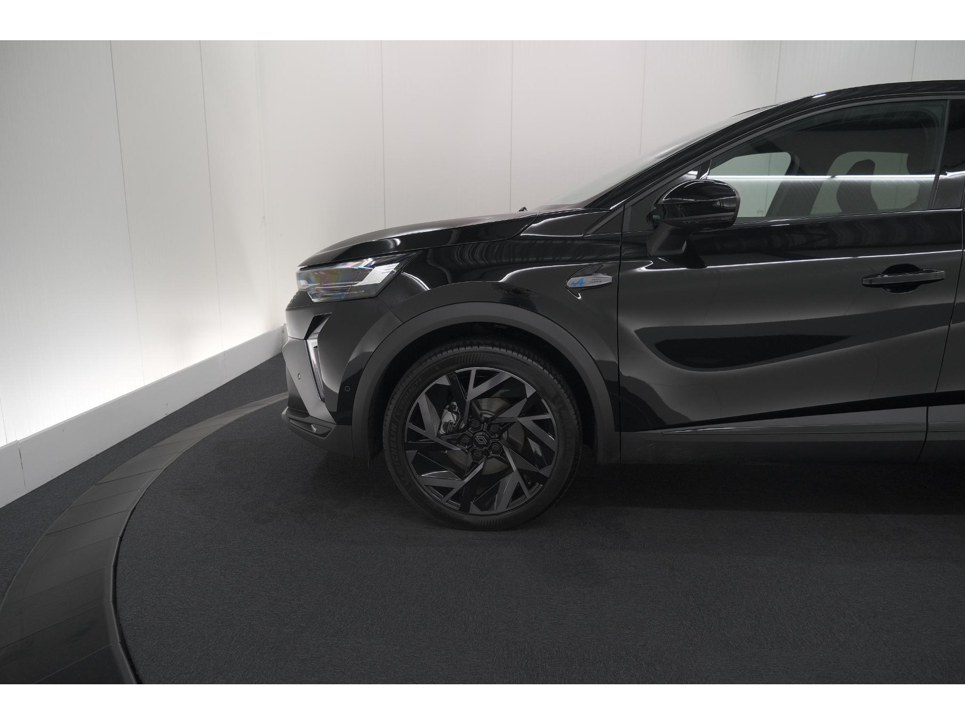 Renault Captur 1.8 E-Tech full hybrid 160 esprit Alpine | Rondom Camerazicht | Adaptieve Cruise Control | Navigatie