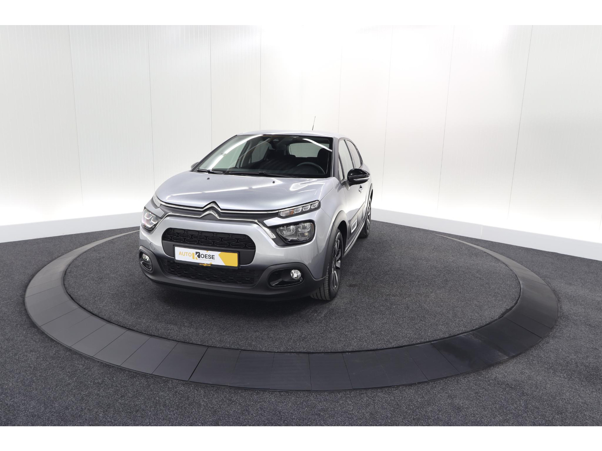 Citroen C3 PureTech 110 EAT6 Max | Parkeersensoren | Apple Carplay | 16 Inch Lichtmetalen Velgen