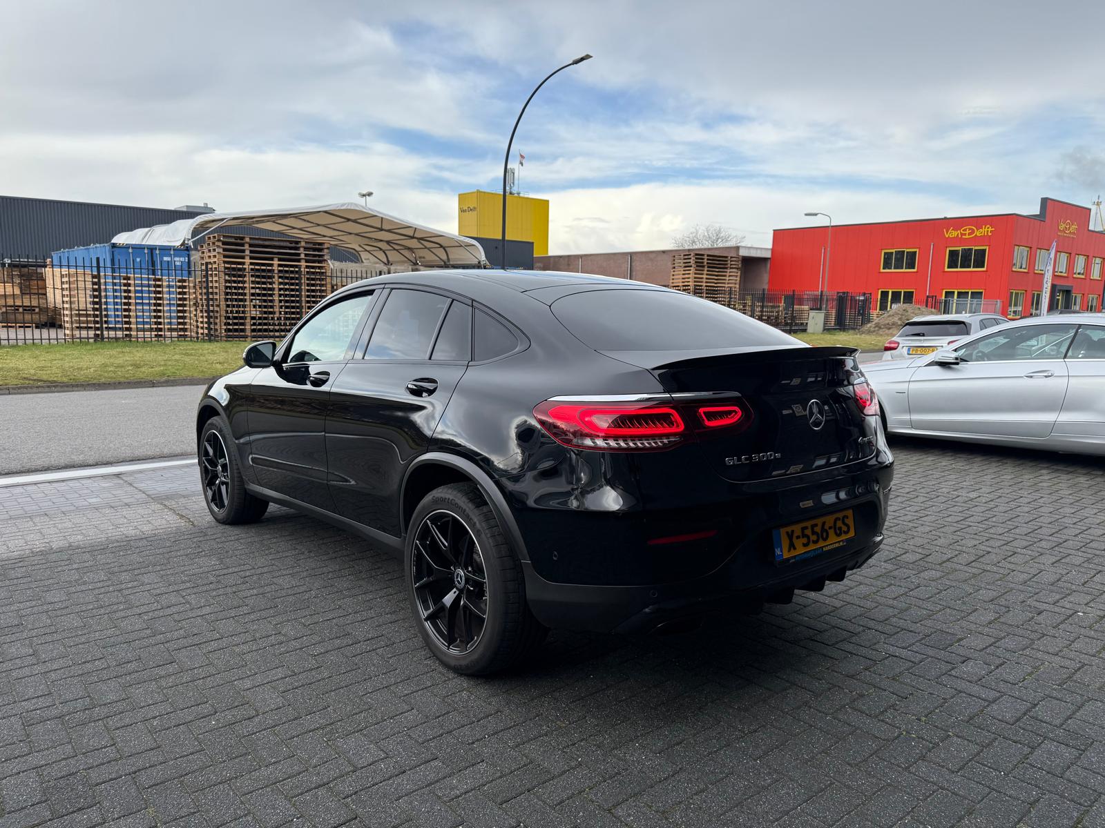 Mercedes-Benz GLC-klasse Coupé 300e 4MATIC Premium | 1E EIGENAAR | 3/6/12MND GARANTIE | DAB | LED | CARPLAY | SFEERVERLICHTING | CRUISE | CAMERA |