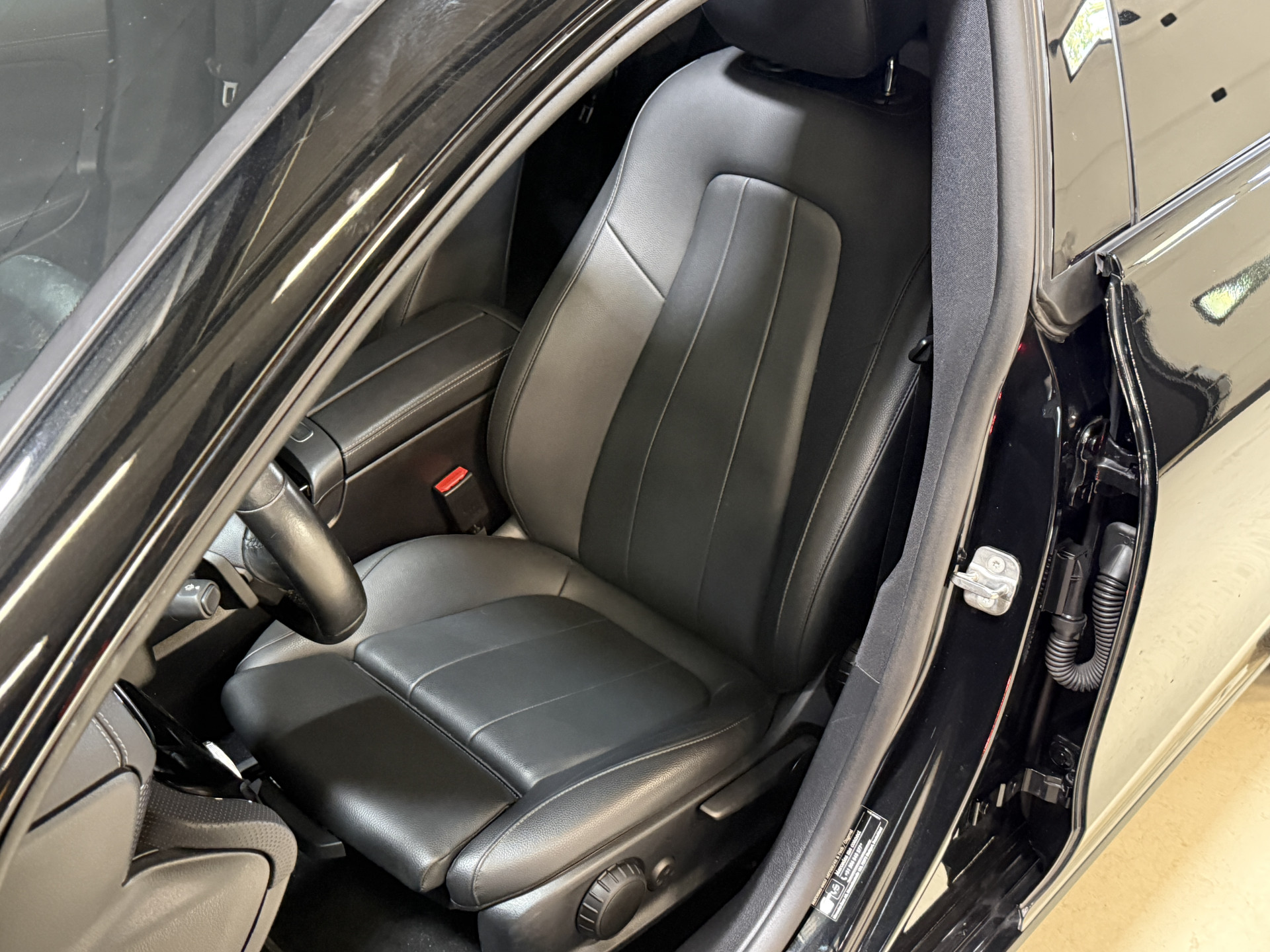 Mercedes-Benz CLA-klasse Shooting Brake 180 Luxury Line | Panoramadak | Leder | Camera | Sfeerverlichting