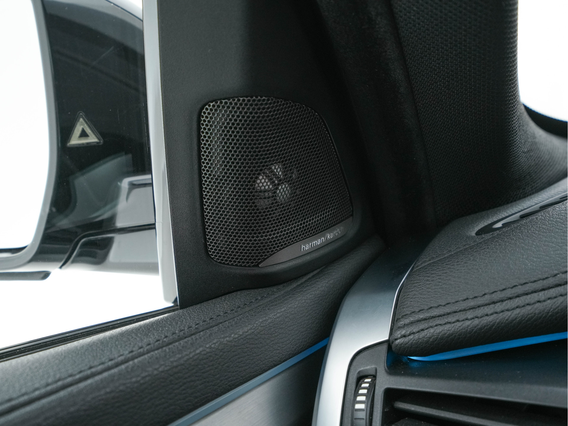 BMW X6 xDrive30d High Executive M-Sport-Pack Aut. *PANO |  FULL-LEATHER | BLIND-SPOT | FULL-LED | HARMAN/KARDON-AUDIO | ADAPTIVE-CRUISE | SHIFT-PADDLES | HEAD-UP | SURROUND-VIEW | MEMORY-PACK | NAVI-FULLMAP | KEYLESS | ECC | PDC | 20''A