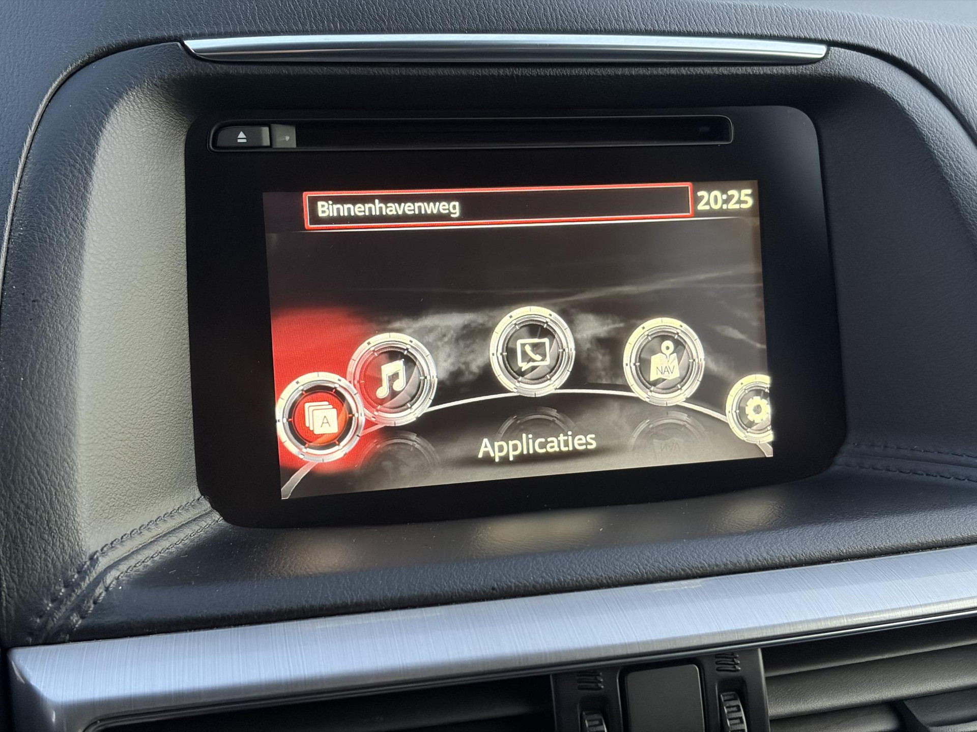 Mazda CX-5 2.0 SkyActiv-G 165 Skylease GT 2WD ✓Recent beurt gehad✓Automaat✓2e Eigenaar✓Camera✓Trekhaak✓Navi✓Leder✓Keyless✓Pdc V+A✓Winterset✓165pk✓Stoelverw✓Elekt Memory Stoelen✓Rijstrooksensor✓Dodehoeksensor✓N.A.P✓Bj 12-2015✓Apk tot 07-2027