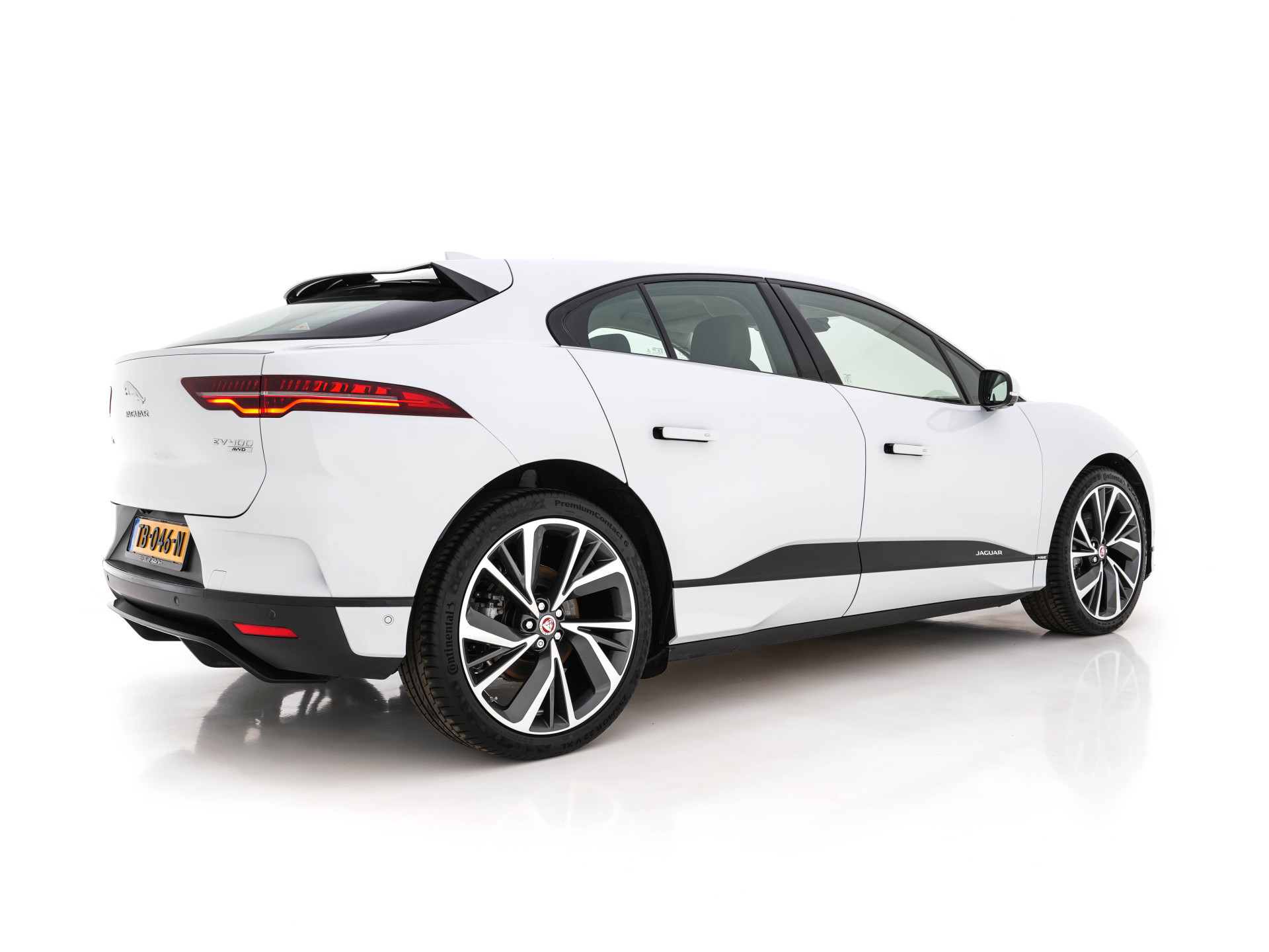 Jaguar I-PACE EV400 HSE First Edition AWD {SOH-91%} (INCL-BTW) Aut. *DIGI-COCKPIT | MATRIX-LED | MICROFIBRE | MERIDIAN-AUDIO | SURROUND-VIEW | KEYLESS | LANE-ASSIST | BLIND-SPOT | CRUISE | DAB | MEMORY-PACK | CCS-FASTLOADER | SPORT-SEATS | 22"