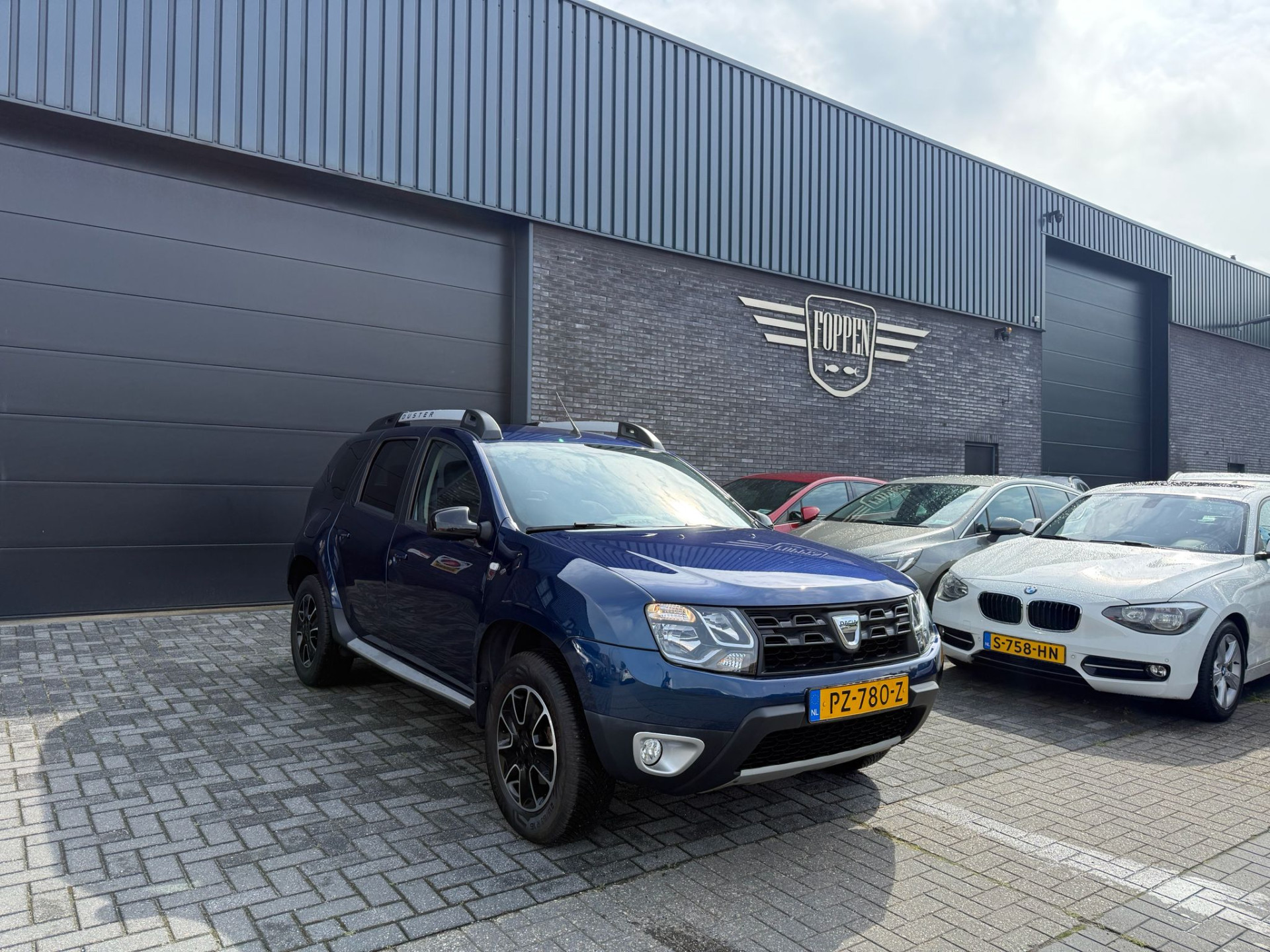Dacia Duster 1.2 TCe 4x2 Blackshadow | 1E EIGENAAR | 3/6/12MND GARANTIE | CRUISE | NAVI | DAB | AIRCO | LMV | ELECRAMEN |
