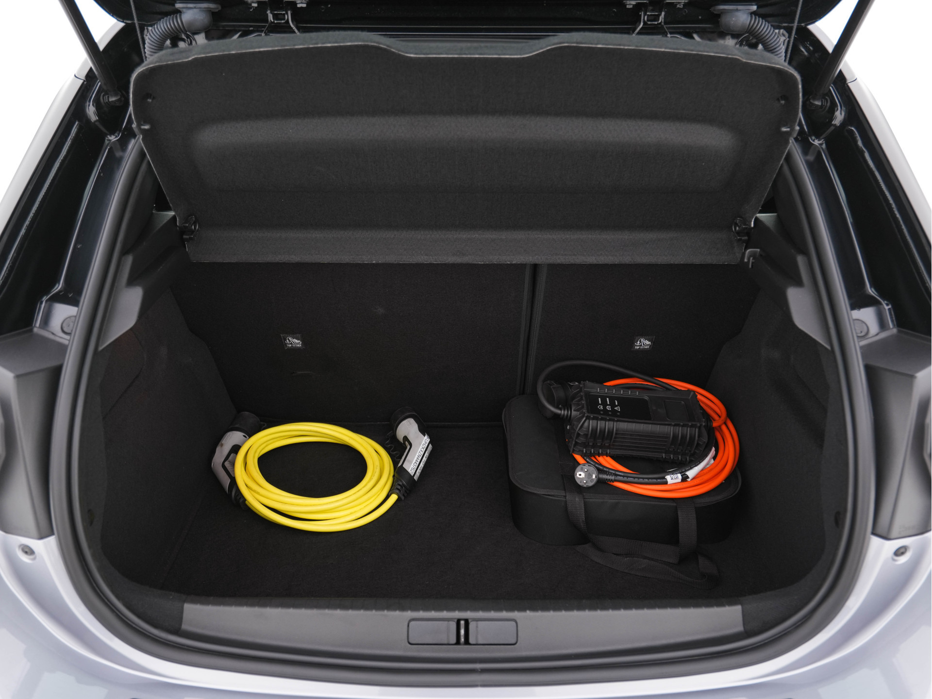 Opel Corsa-e GS-Line Bitter-Edition 50 kWh [ 3-Fase ] (INCL-BTW) Aut.* HEATPUMP | LEATHER-MICROFIBRE | ADAPTIVE-CRUISE | CARPLAY | CCS-FASTLOADER | FULL-LED | HEATED-SPORTSEATS | DAB+ | ECC | LANE-ASSIST | CAMERA | PDC | DIGI-COCKPIT | 17 "ALU*