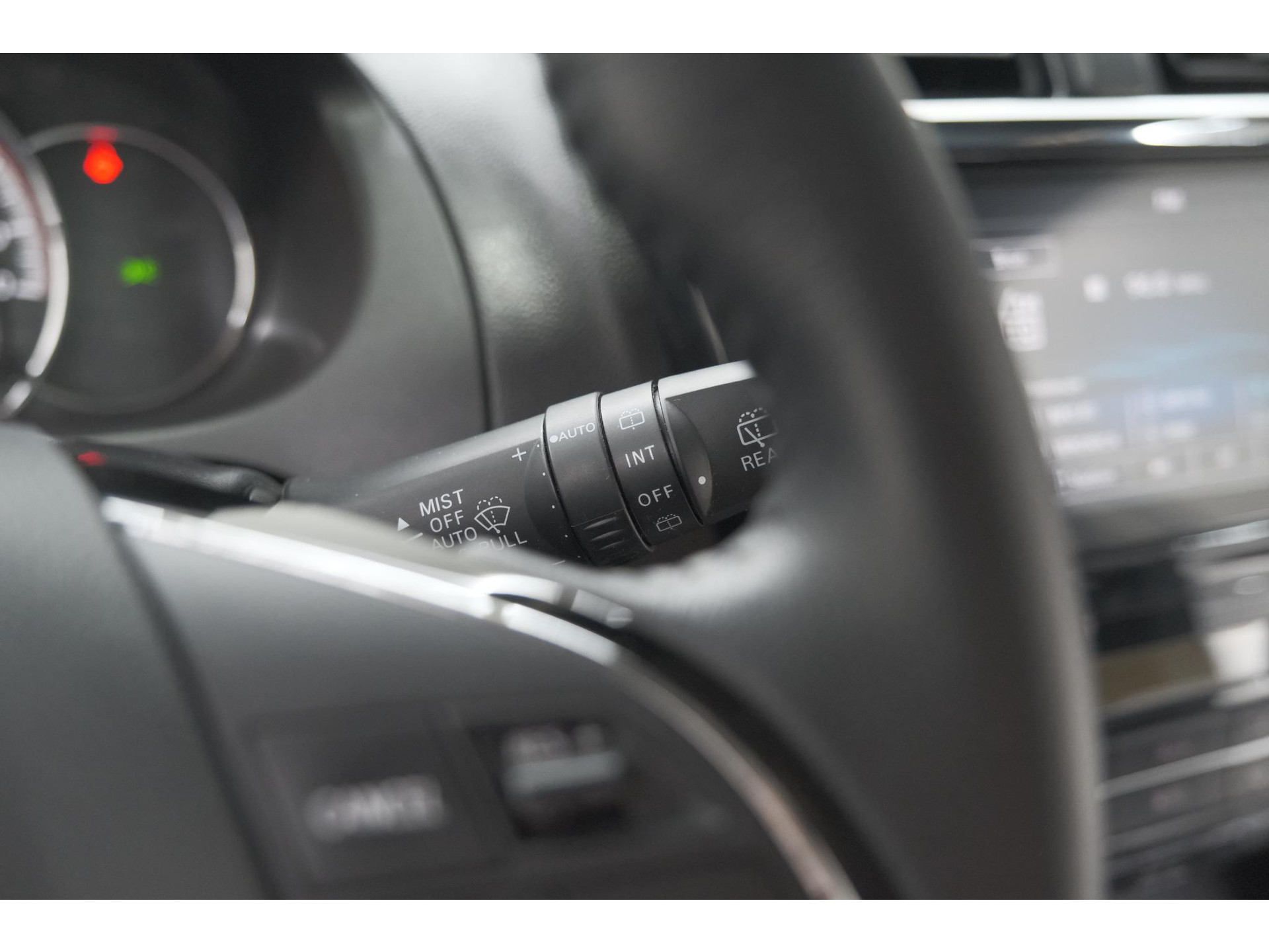 Mitsubishi Space Star 1.2 Intense | AUTOMAAT! | Apple Carplay | Allseason Banden | Climate Control