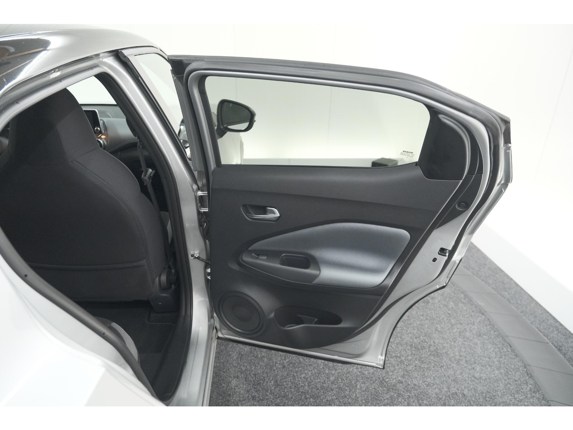 Nissan Juke 1.0 DIG-T Premiere Edition | Trekhaak | Camera | Apple Carplay | Parkeersensoren