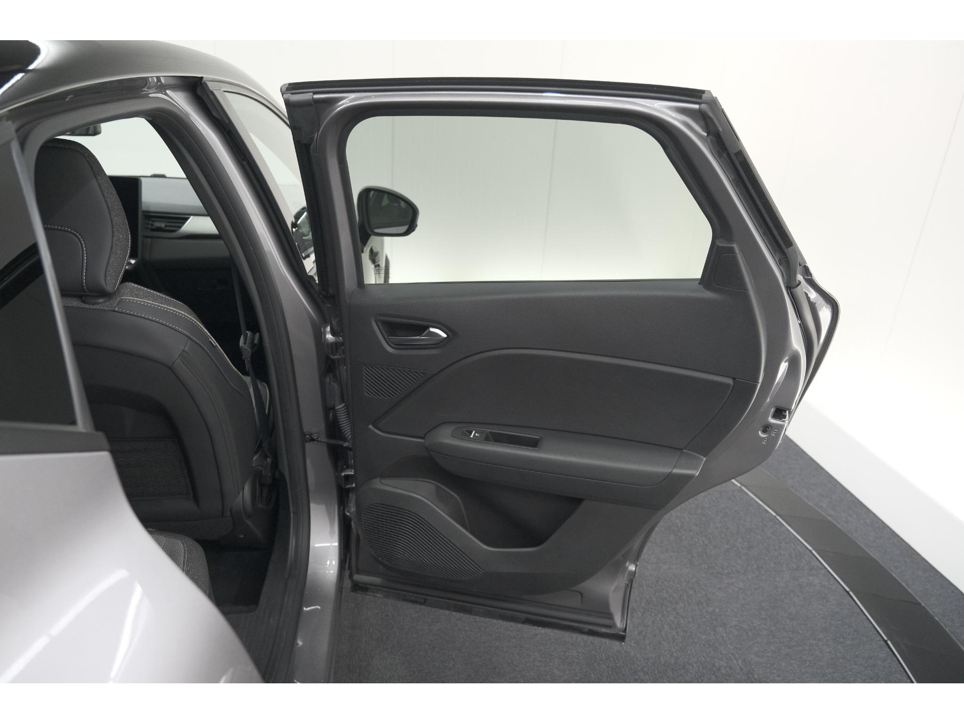 Renault Captur 1.6 E-Tech full hybrid 145 techno | Camera | Navigatie | Apple Carplay | Parkeersensoren