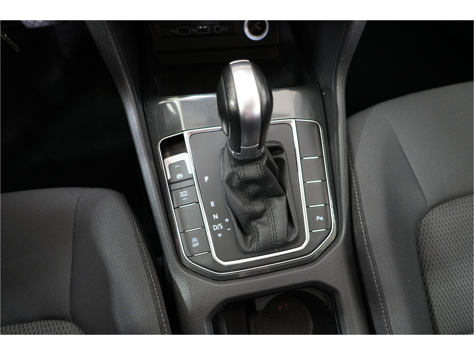Volkswagen Golf Sportsvan 1.5 TSI ACT Highline | Trekhaak | Camera | Adaptive Cruise |