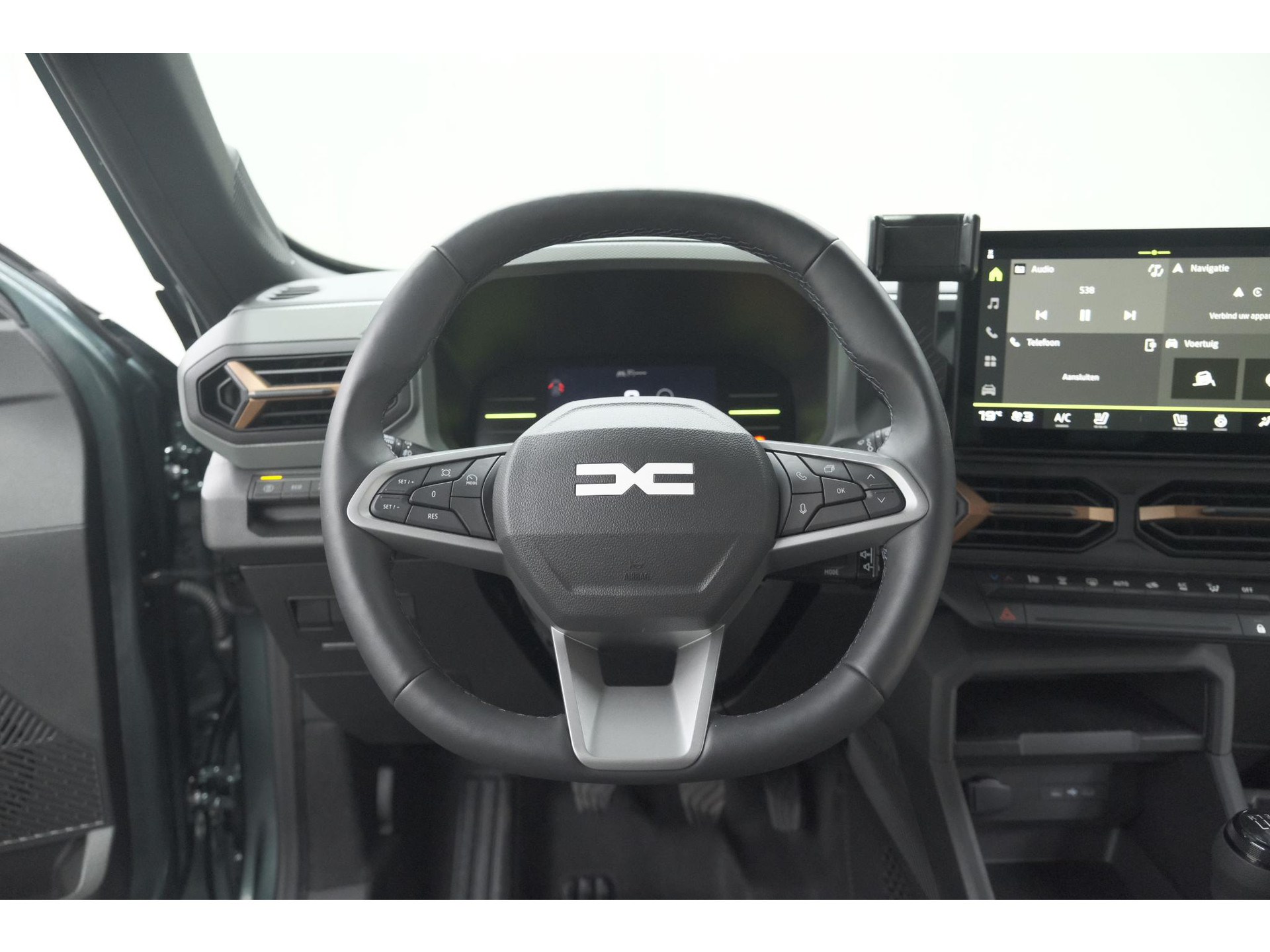 Dacia Duster Mild Hybrid 130 Extreme | Camera | Apple Carplay | Parkeersensoren | Stuurwielverwarming