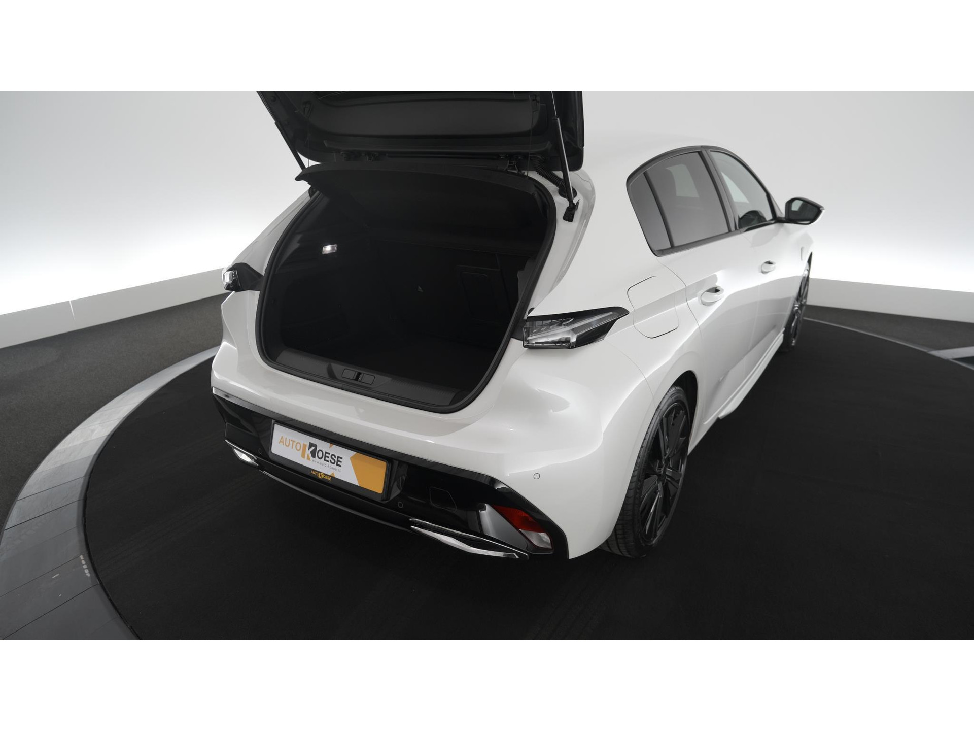 Peugeot 308 PureTech 130 GT Pack Business | Camera | Dodehoekdetectie | Apple Carplay