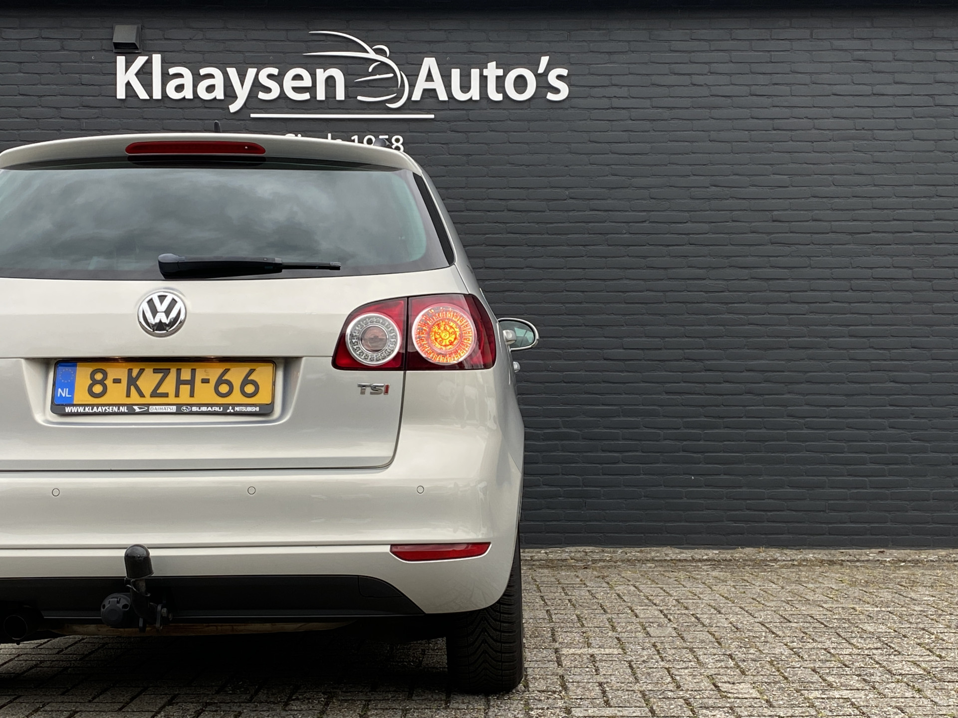 Volkswagen Golf Plus 1.4 TSI 122 pk Team AUT. | navigatie | cruise control | stoelverwarming | trekhaak | all season banden