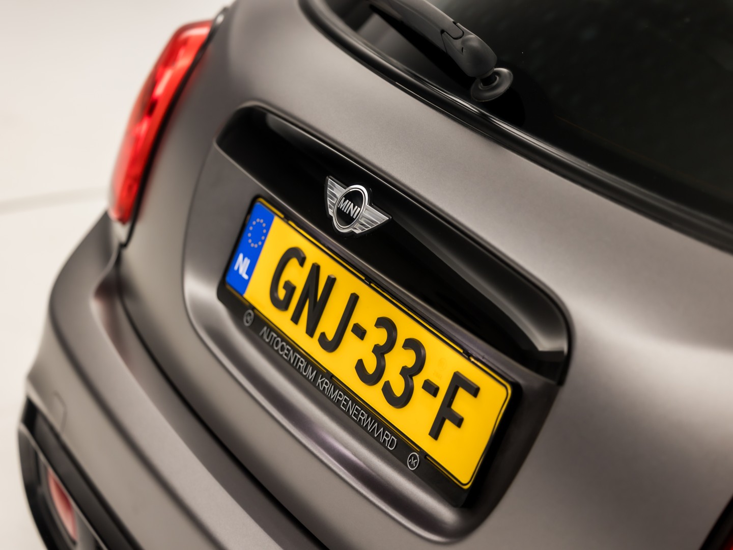 MINI 5-deurs 2.0 Cooper S Chili Edition 192Pk Automaat (PANORAMADAK, GROOT NAVI, HEAD-UP DISPLAY, LEDER, STOELVERWARMING, SPORTSTOELEN, GETINT GLAS, PARKEERSENSOREN, NIEUWSTAAT)
