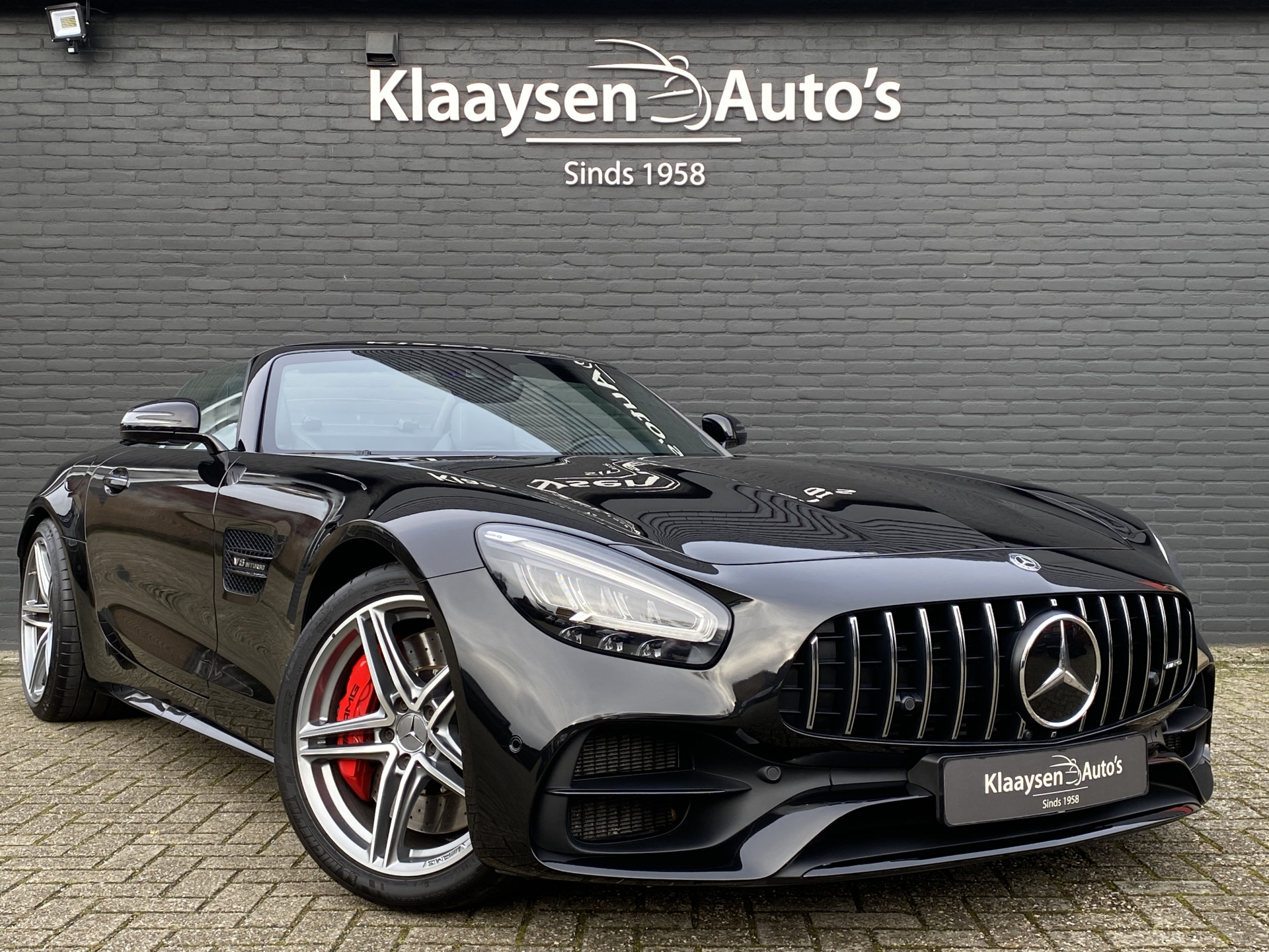 Mercedes-Benz AMG GT C Roadster 4.0 Premium V8 577 pk AUT. | dealer onderhouden | achteras besturing | memory stoel | adaptieve cruise | 360 camera
