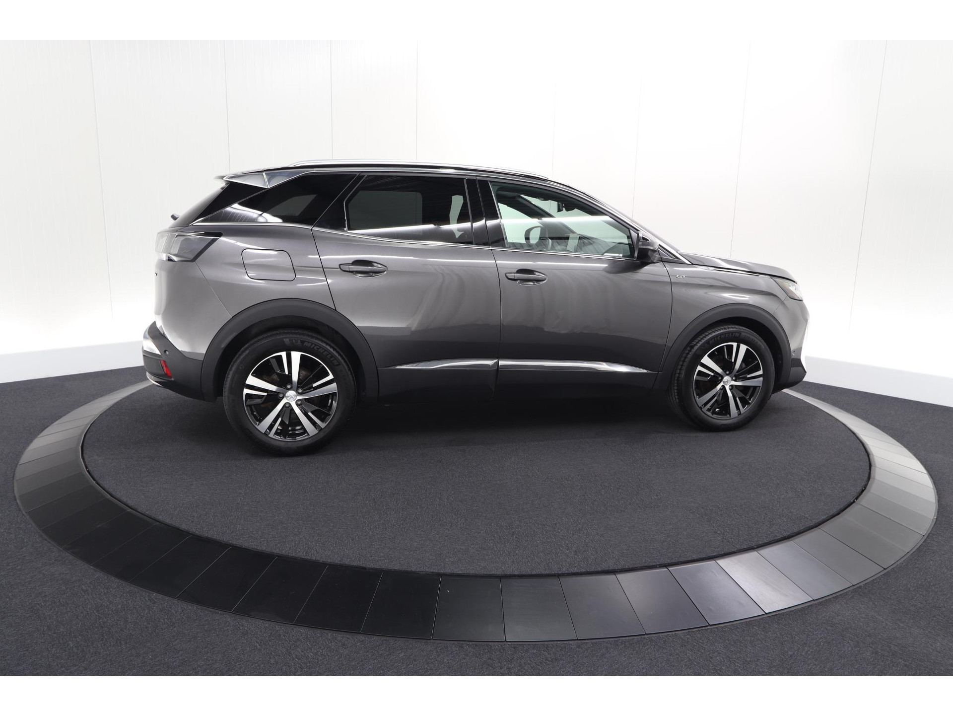 Peugeot 3008 PureTech 130 EAT8 GT | Camera | Dodehoekdetectie | Adaptieve Cruise Control