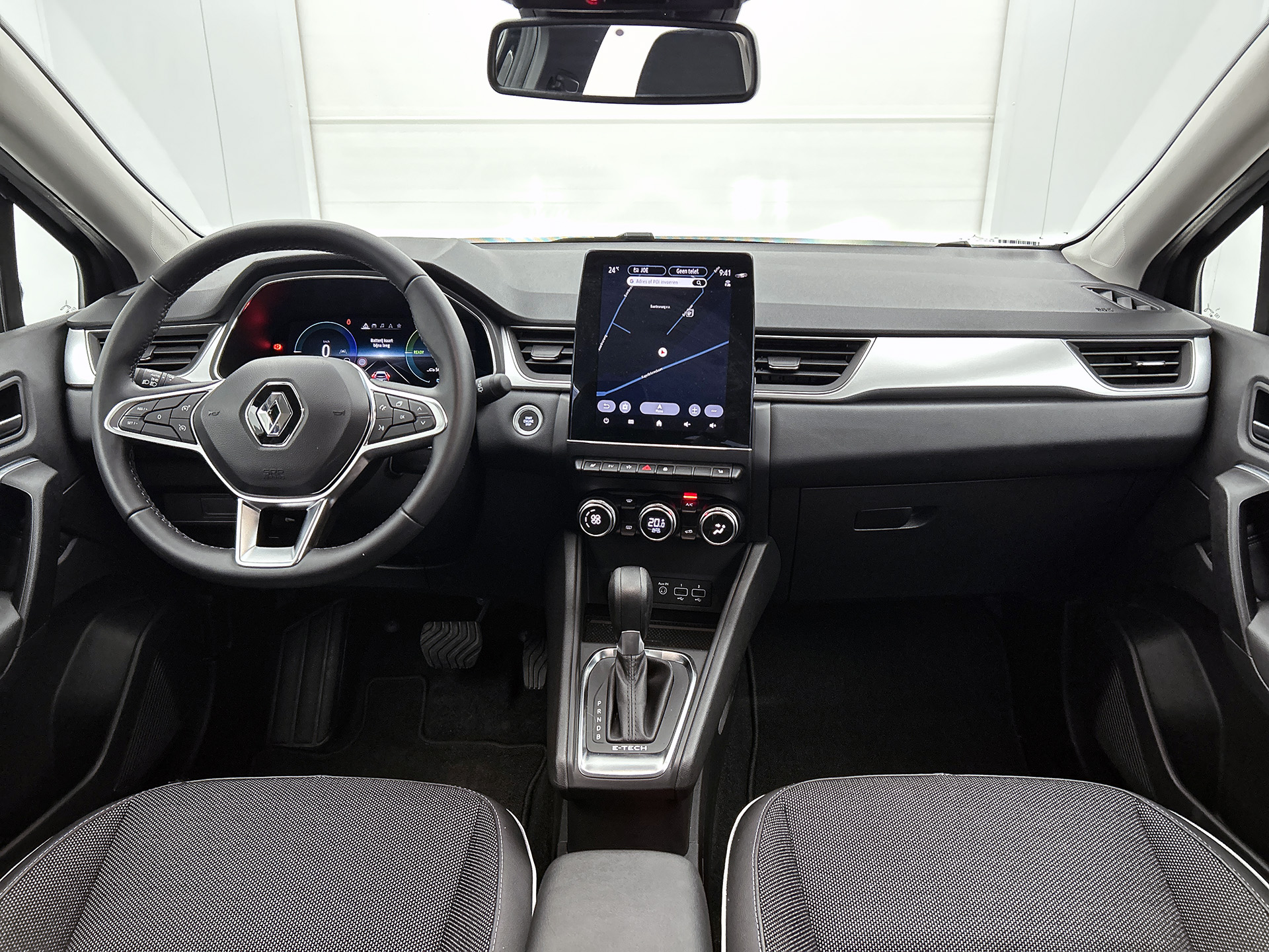 Renault Captur E-Tech full hybrid 145PK Techno | CAMERA | NAVI GROOT | STOELVERWARMING | KEYLESS