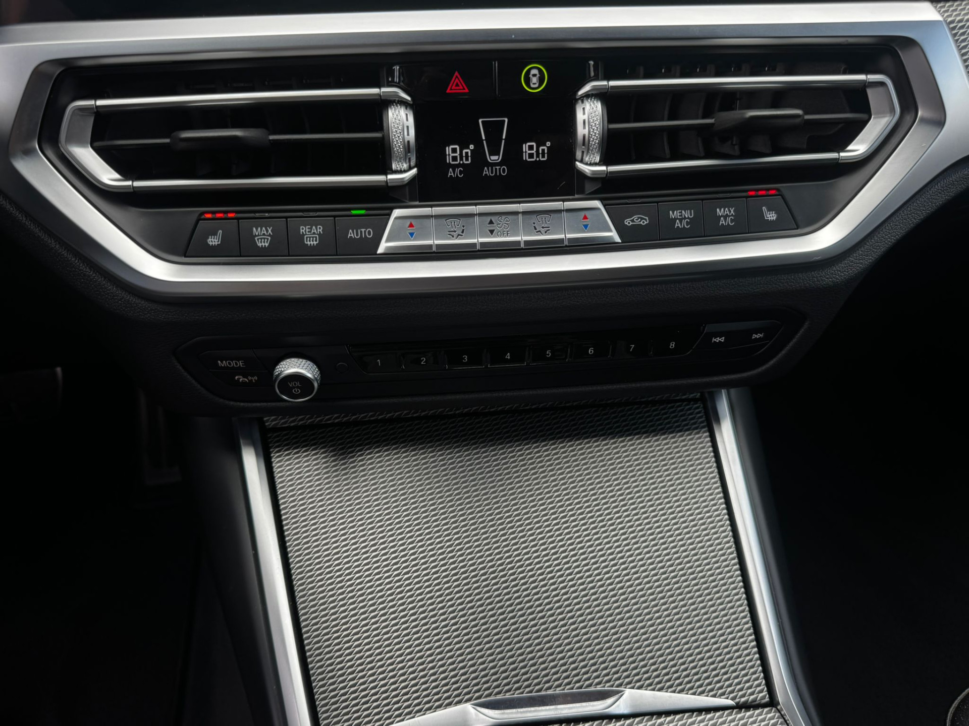 BMW 3-serie Touring 330E 292PK XDrive M-Sport Shadow Head-UP Laser
