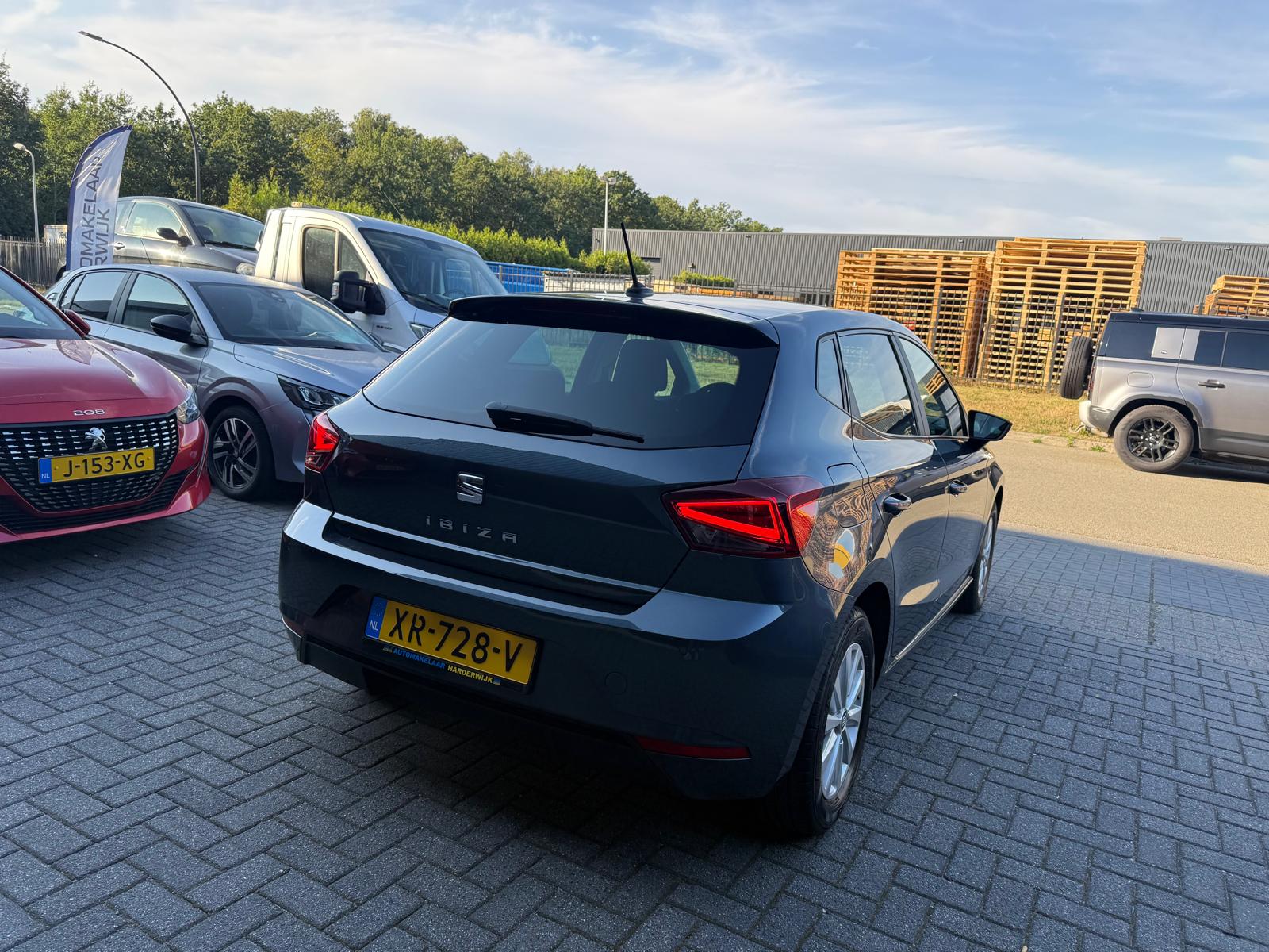 SEAT Ibiza 1.0 TSI Style Business Intense | 1E EIGENAAR | 3/6/12MND GARANTIE | DIGITAAL COCKPIT | ACC | CARPLAY | LED | CLIMA | STOELVERW. |