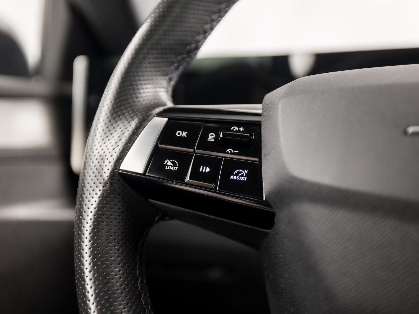 Opel Astra 1.2 Turbo Ultimate Automaat (PANORAMADAK, 1e EIGENAAR, AGR STOELEN, APPLE CARPLAY, GROOT NAVI, MEMORY SEATS, 360 CAMERA, STUUR/STOELVERWARMING, LEDER/ALCANTARA, CRUISE, NIEUWSTAAT)