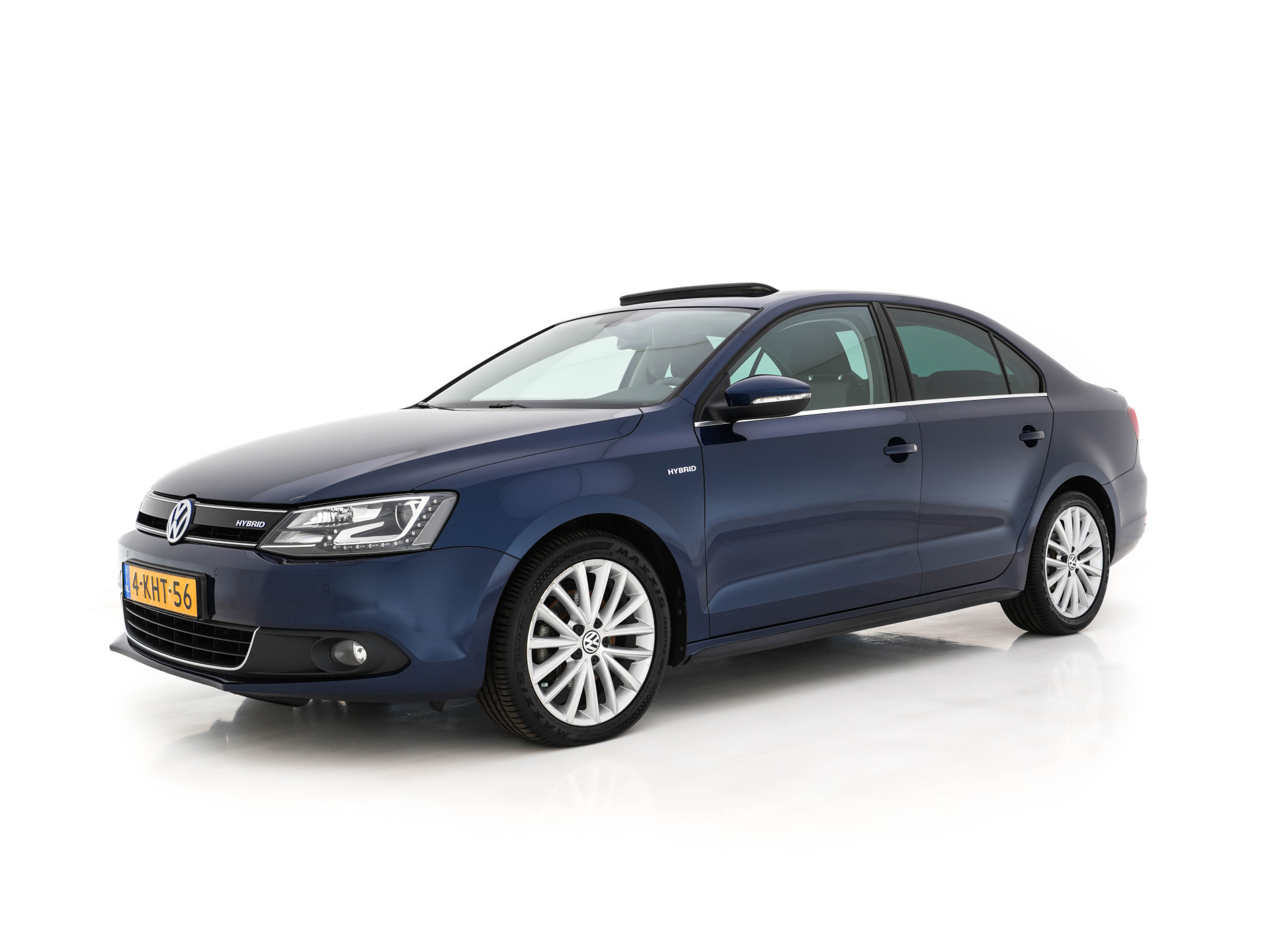 Volkswagen Jetta 1.4 TSI Hybrid Highline Executive-Pack Aut. *PANO | BI-XENON | NAVI-FULLMAP | CAMERA | HEATED-COMFORTSEATS | ECC | PDC | PRIVACY-GLASS | CRUISE | RADIO-CD | SHIFT-PADDLES | 17''ALU*