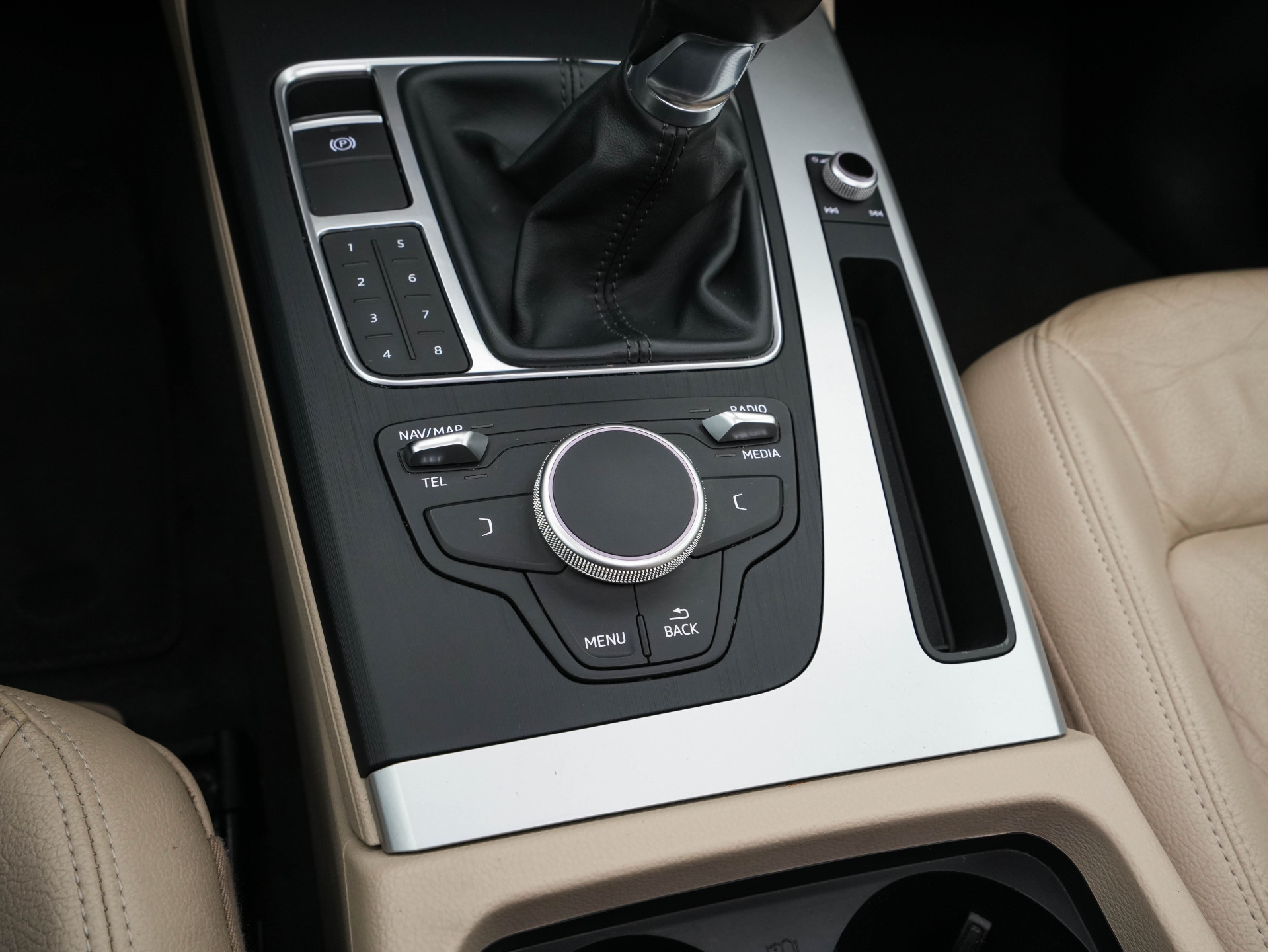 Audi Q5 2.0 TDI Pro Line *PANO | XENON | LUXURY-LEATHER | NAVI-FULLMAP | HEATED-COMFORTSEATS | ECC | KEYLESS | PDC | CRUISE | 20''ALU*