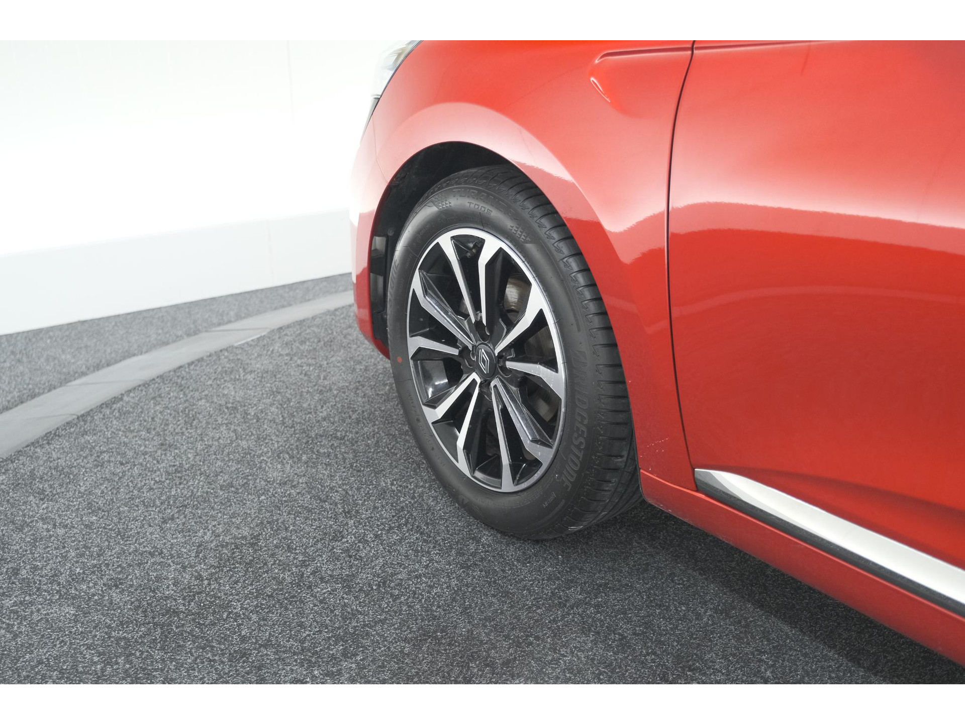 Renault Clio TCe 90 GPF Techno | 360 Camera | Adaptieve Cruise Control | 9.3 Inch Groot Scherm