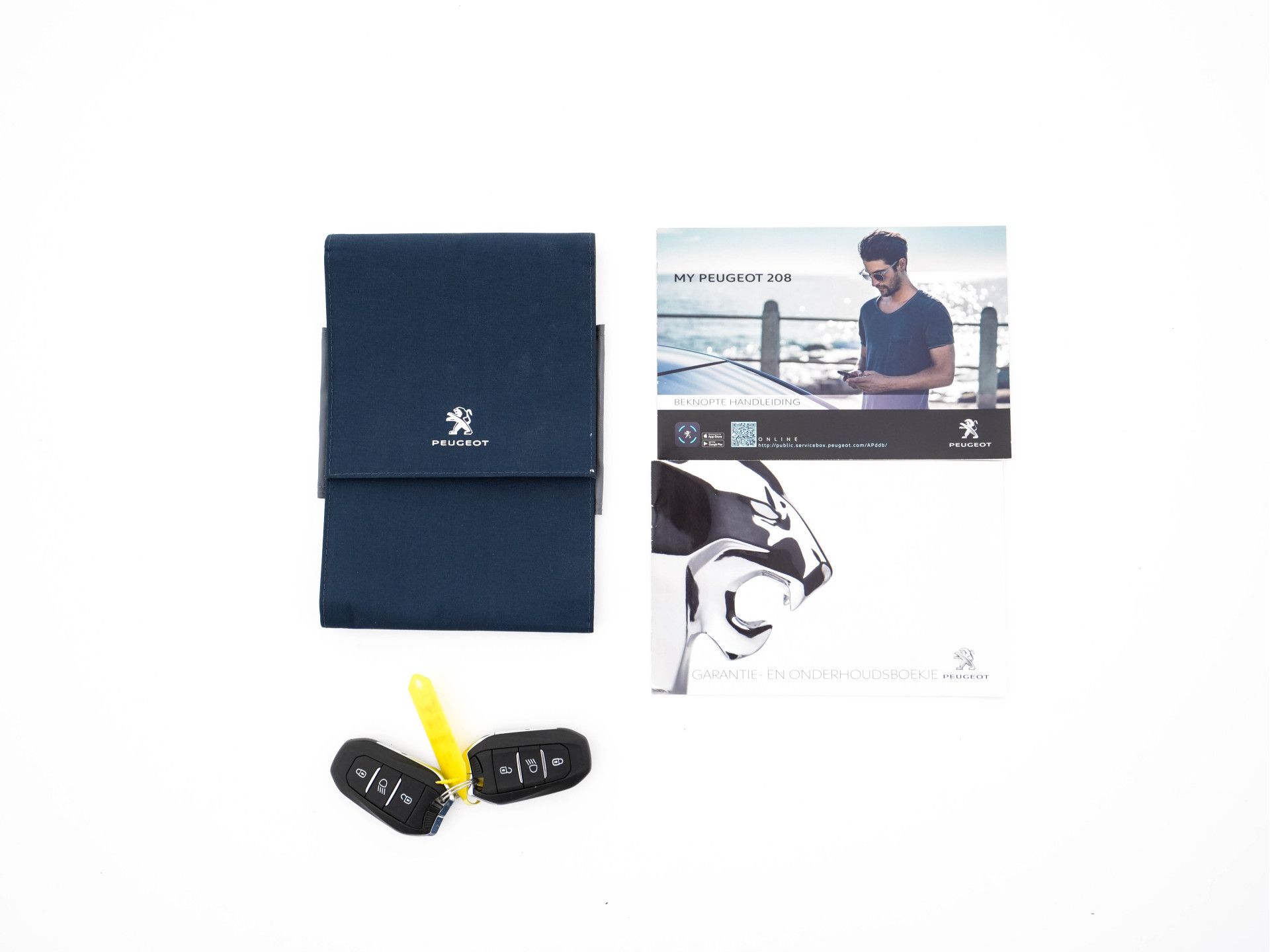 Peugeot e-208 EV GT-Line 350 50 kWh (INCL-BTW) *PANO | FULL-LED | DIGI-COCKPIT | BLINDSPOT | CAMERA | LEATHER-ALCANTARA | AMBIENT-LIGHT | NAVI-FULLMAP | LANE-ASSIST | KEYLESS | DAB | CCS-FASTLOADER | HEATED-SPORTSEATS | 17"ALU