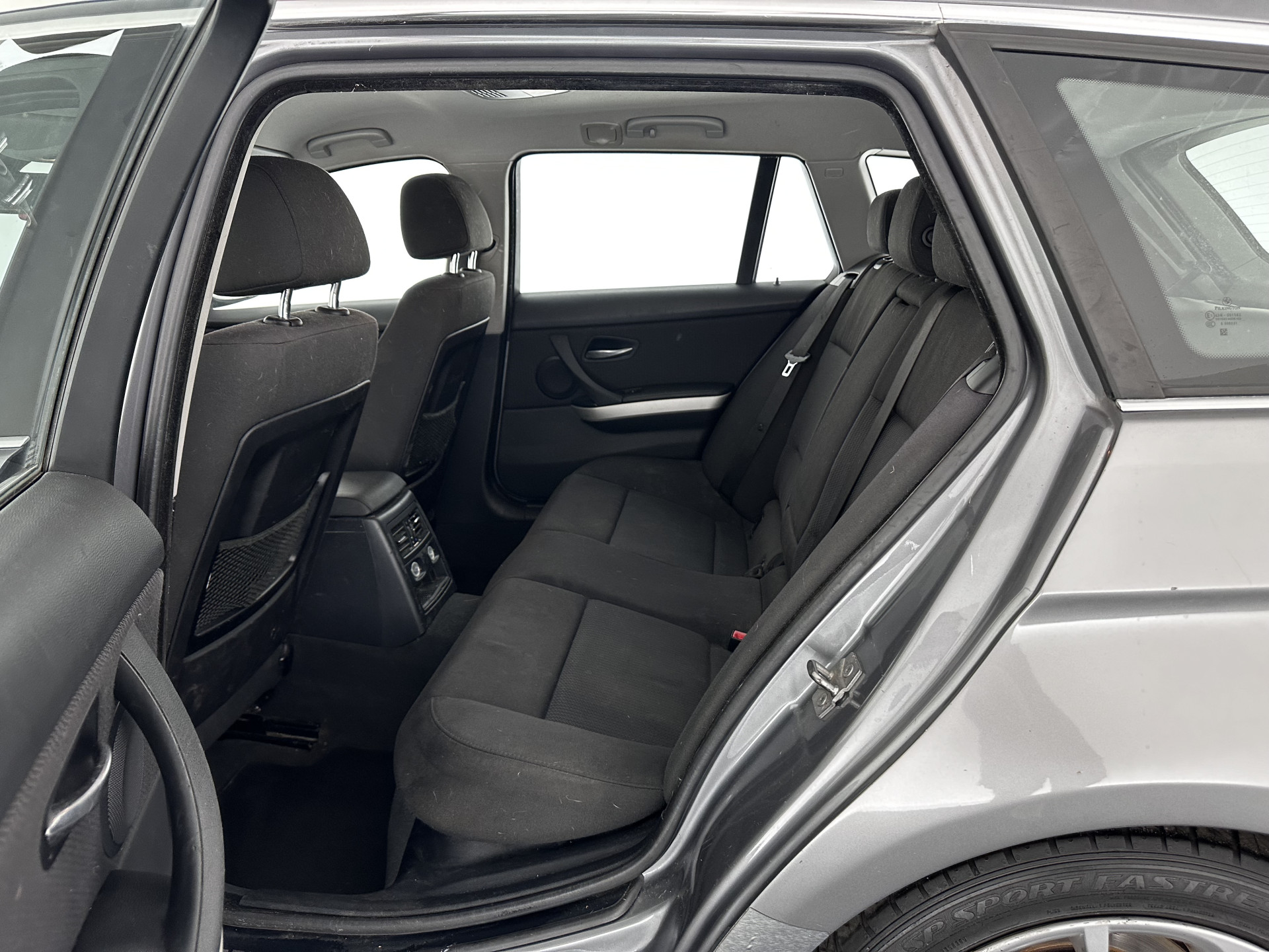 BMW 3-serie Touring 316i Business Line Sport-Pack ! LOOPT-OP-2-CILINDERS ! *NAVI-FULLMAP | ECC | PDC | CRUISE | COMFORT-SEATS | 17"ALU*