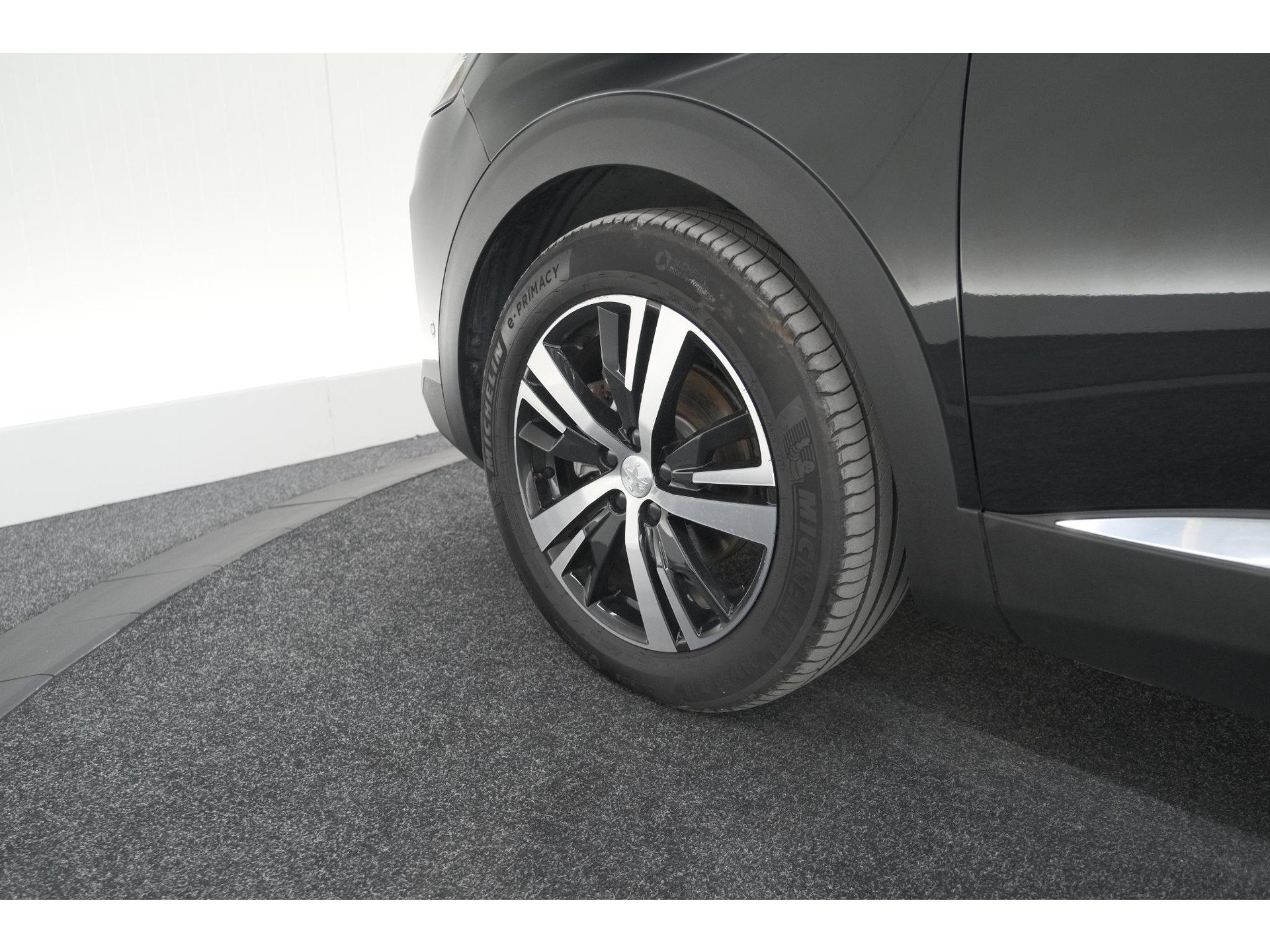 Peugeot 3008 1.2 Hybrid 136 GT | 360 Camera | Adaptieve Cruise Control | Elektronische Kofferklep | Navigatie
