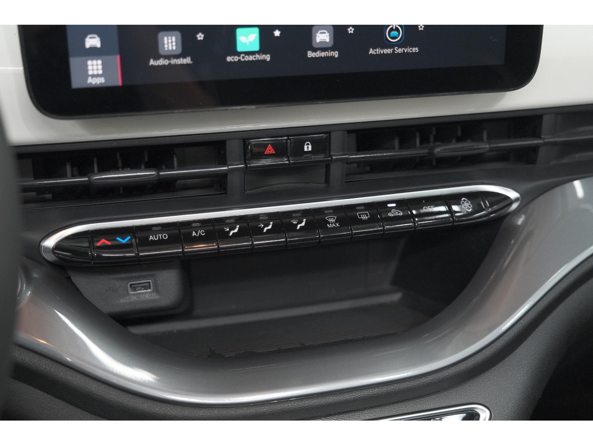 Fiat 500 C Icon 42 kWh | 97,3% SOH | Convenience Pack | Camera | Dodehoekdetectie | Stoelverwarming
