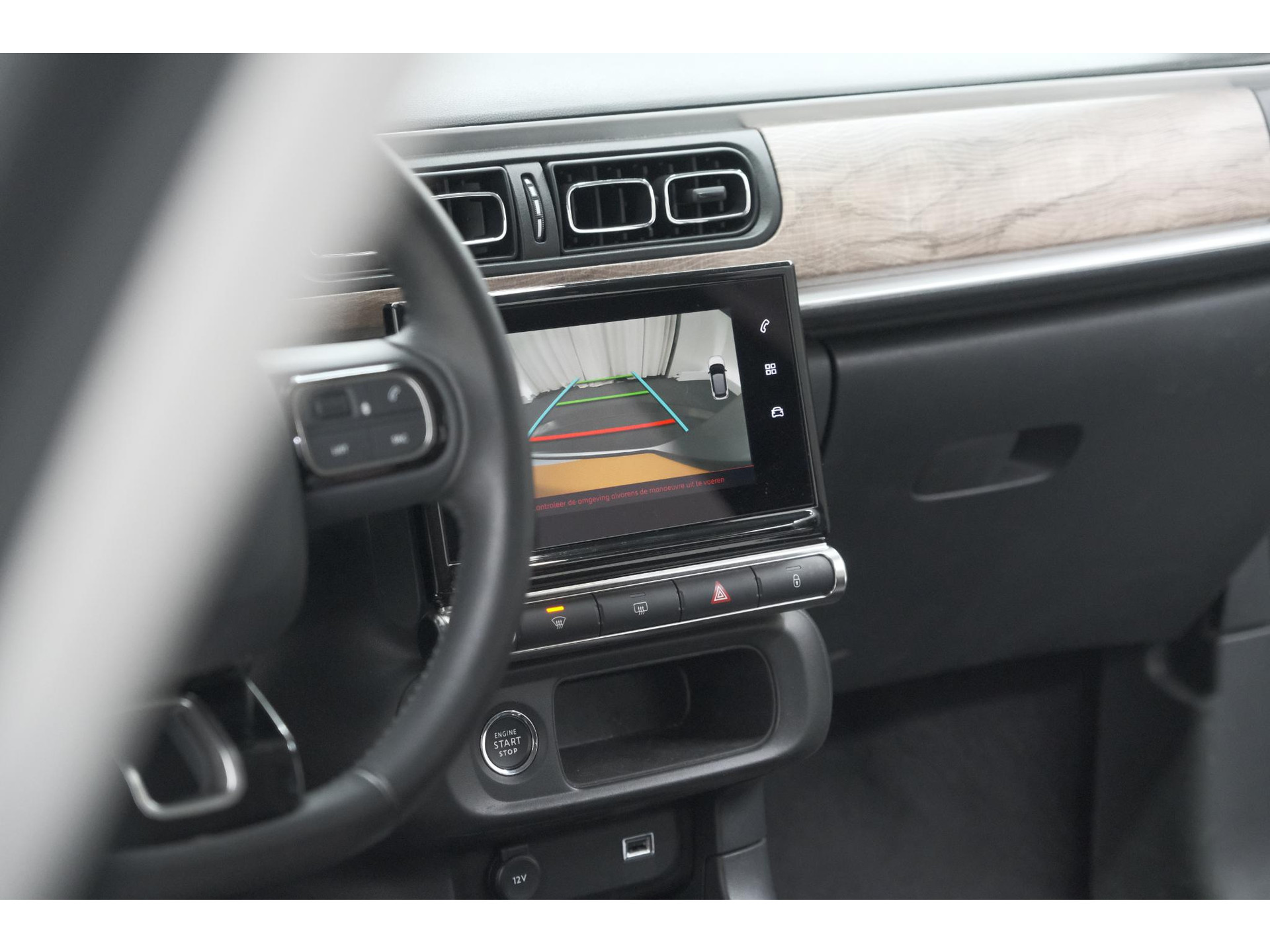 Citroen C3 PureTech 83 Max | Camera | Stoelverwarming | Navigatie | Parkeersensoren