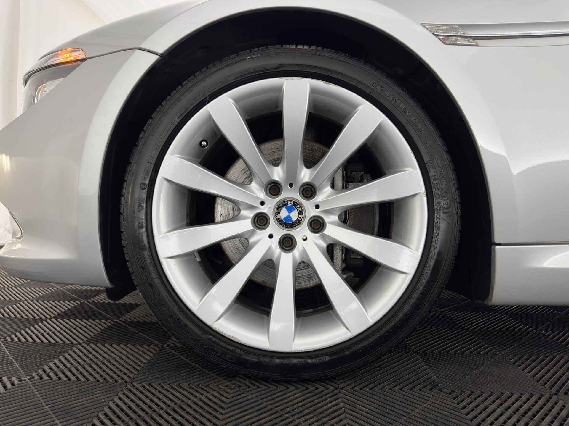 BMW 6-serie Cabrio 650i Aut. *LEATHER | BI-XENON | MEMORY-PACK | SHIFT-PADDLES | HEATED-SPORTSEATS | KEYLESS | NAVI-FULLMAP | ECC | HEAD-UP | PDC | CRUISE | AIRSCARF | 19''ALU*