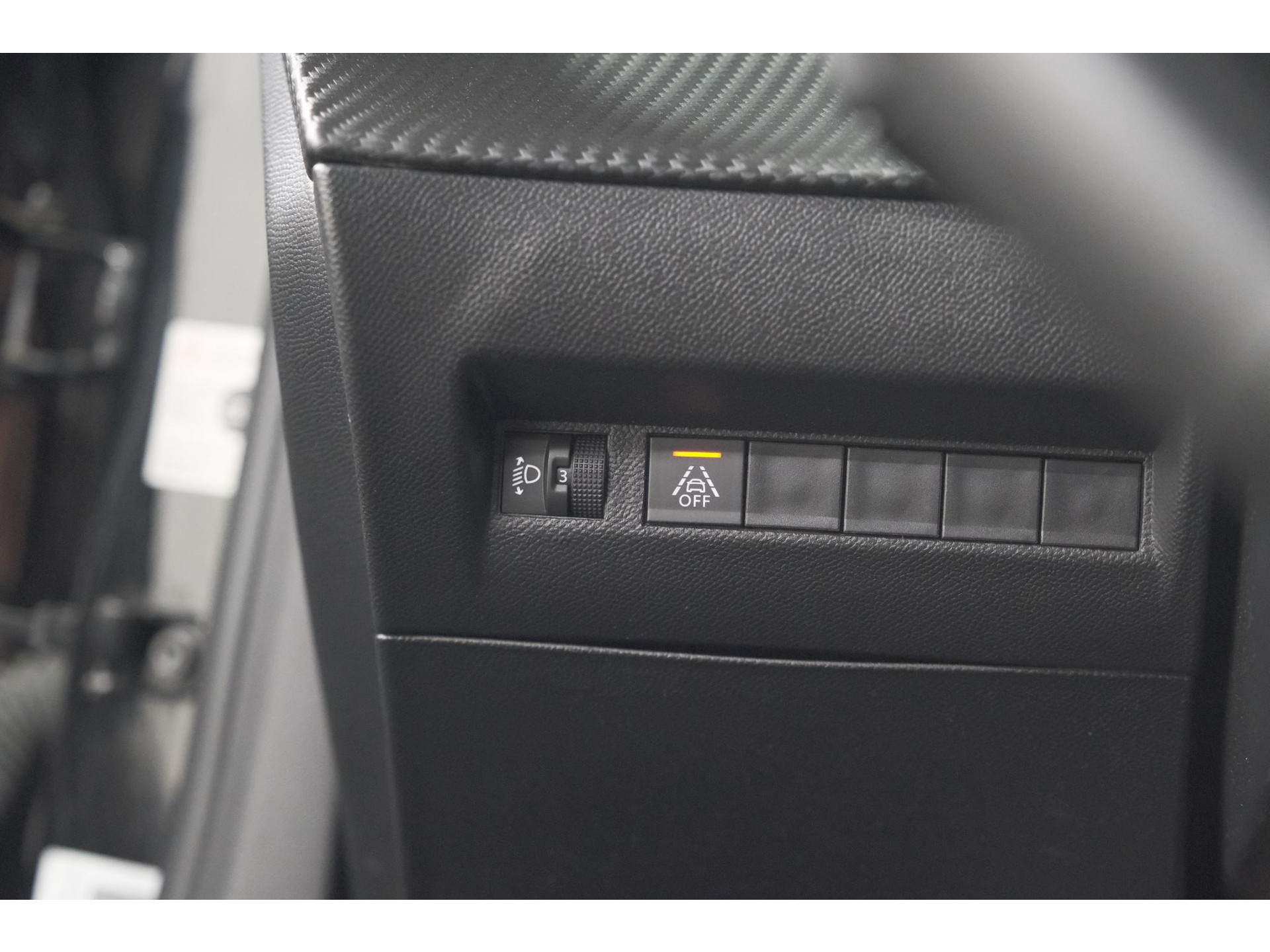 Peugeot 2008 PureTech 130 Active | Camera | Apple Carplay | Parkeersensoren | Stoelverwarming